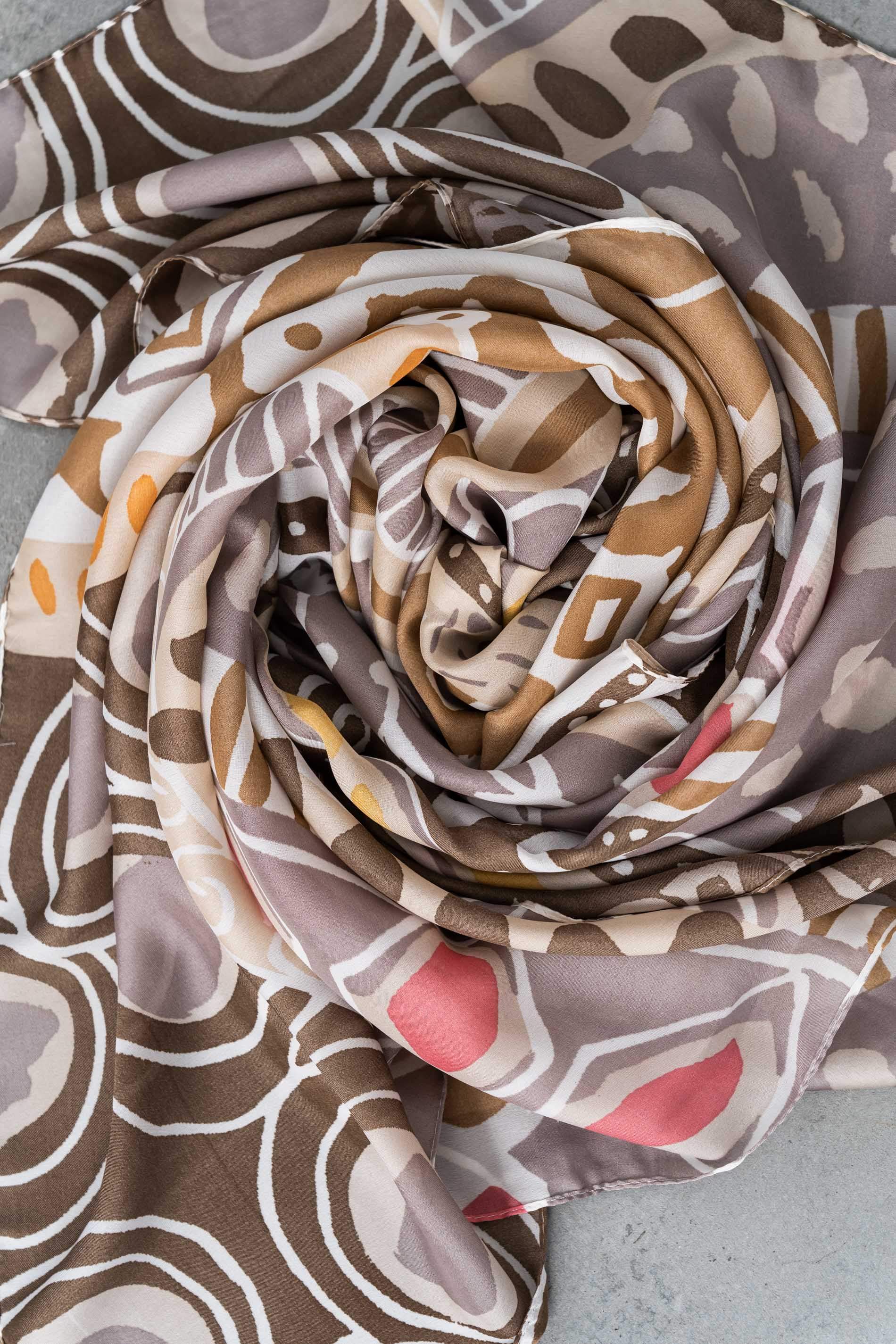 FOULARD EFECTO SEDA MOSAICO BEIGE