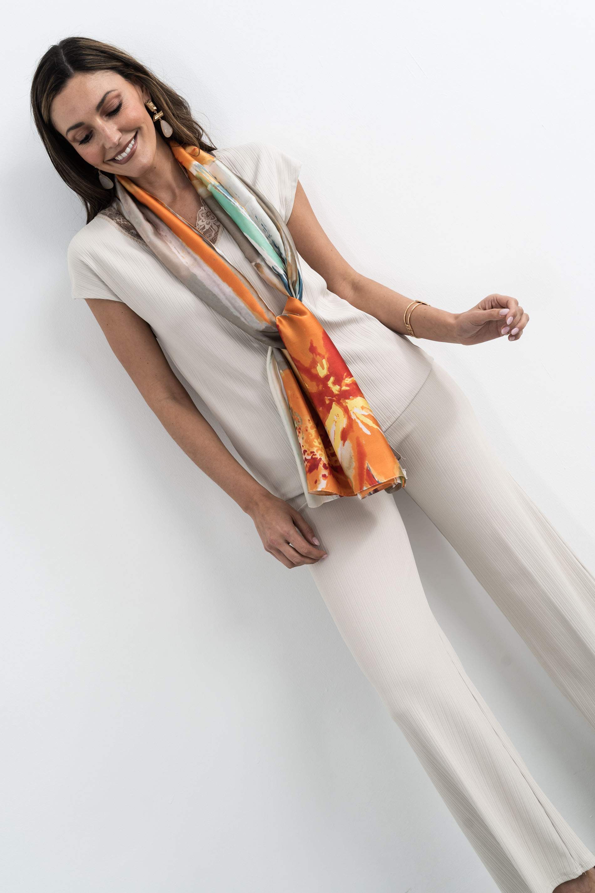 FOULARD EFECTO SEDA PINCELADAS MOSTAZA