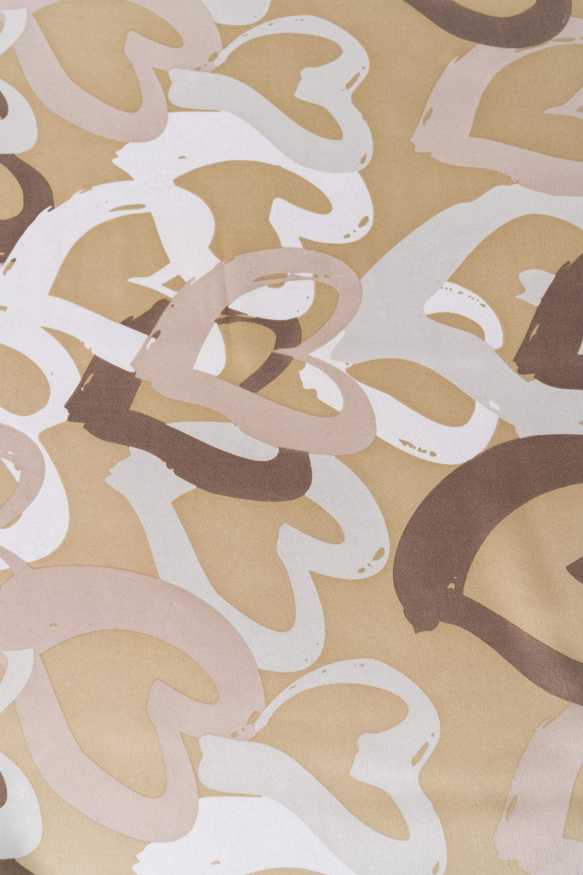 FOULARD EFECTO SEDA CORAZONES BEIGE