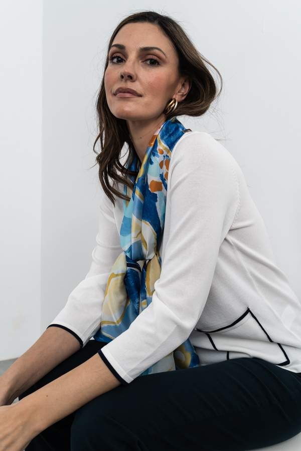 FOULARD EFECTO SEDA FLORAL AZUL