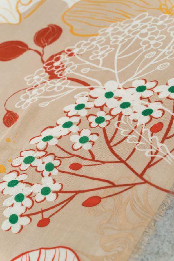 FOULARD FLORES COMBINADAS BEIGE