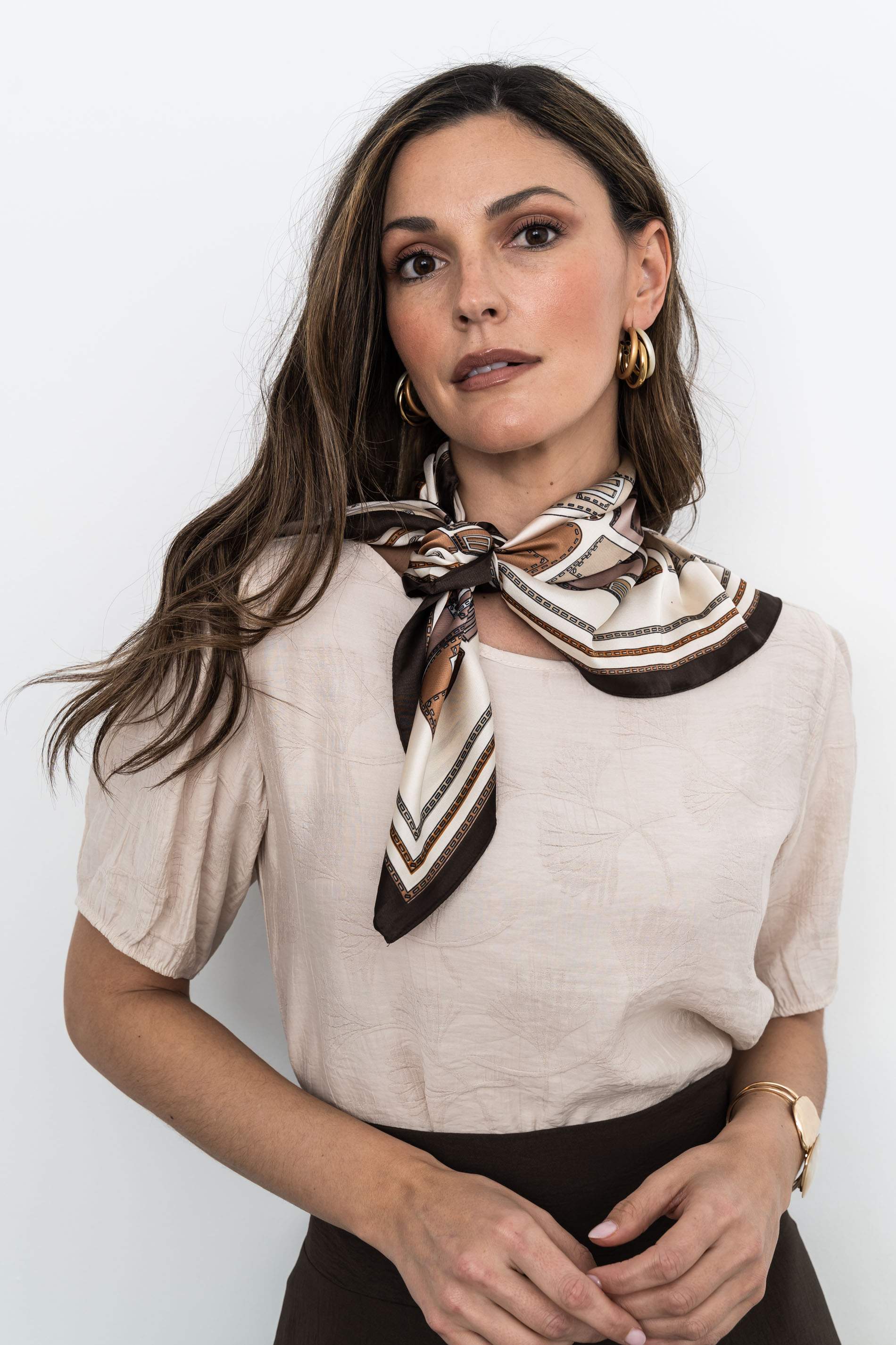 PAÑUELO EFECTO SEDA BOLSOS