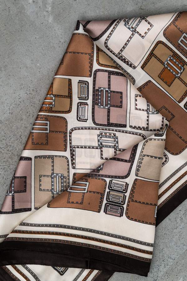 PAÑUELO EFECTO SEDA BOLSOS