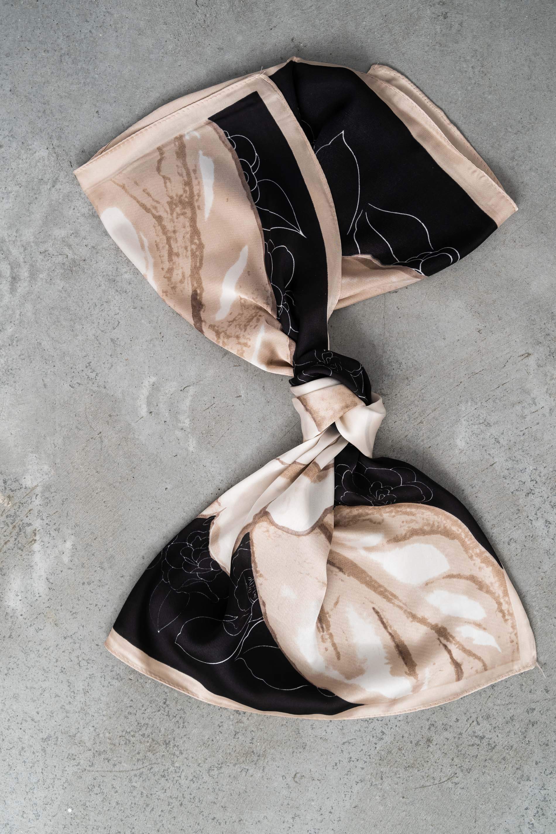 PAÑUELO EFECTO SEDA BICOLOR