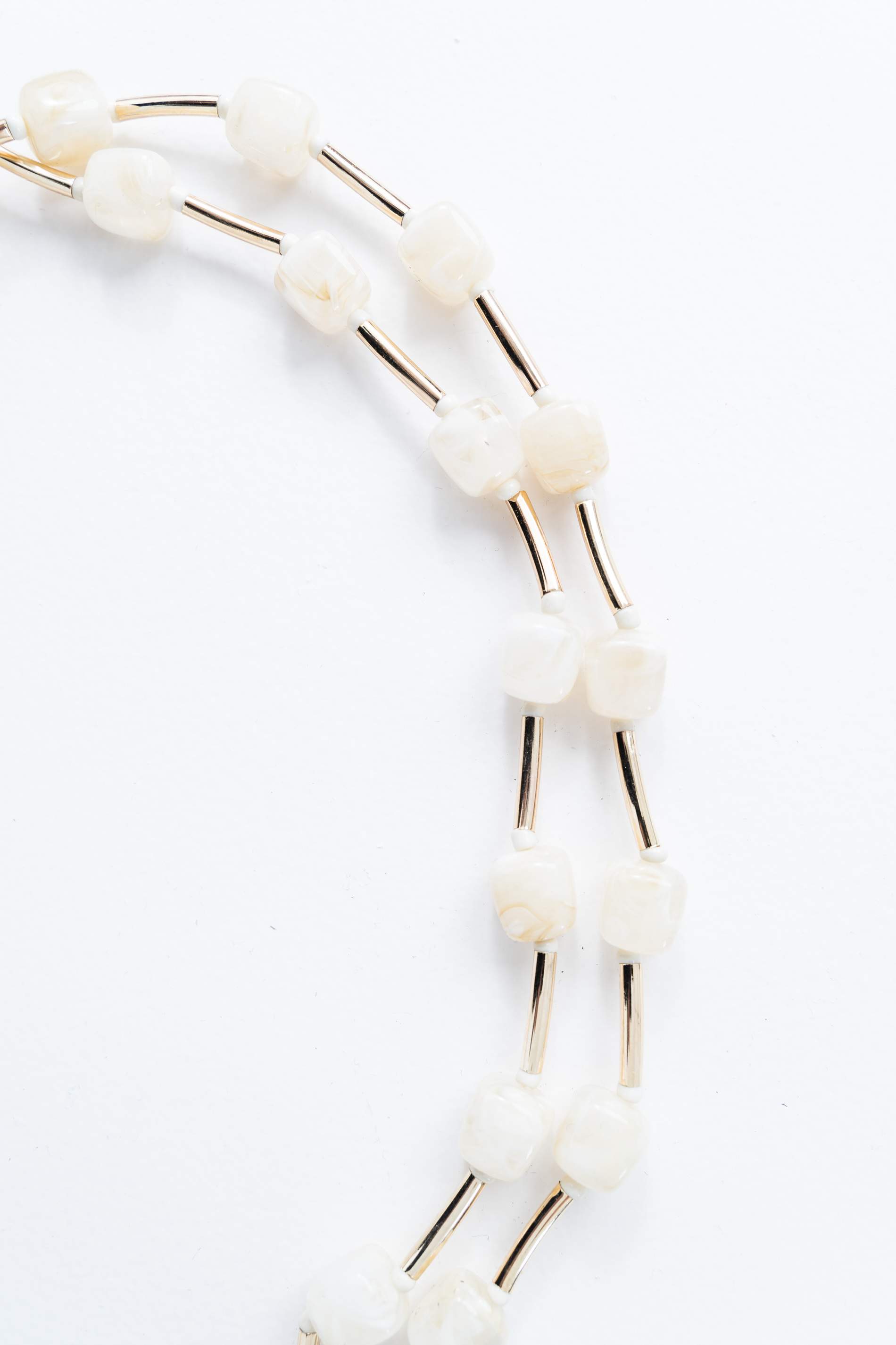 COLLAR PIEDRAS ENGARZADAS