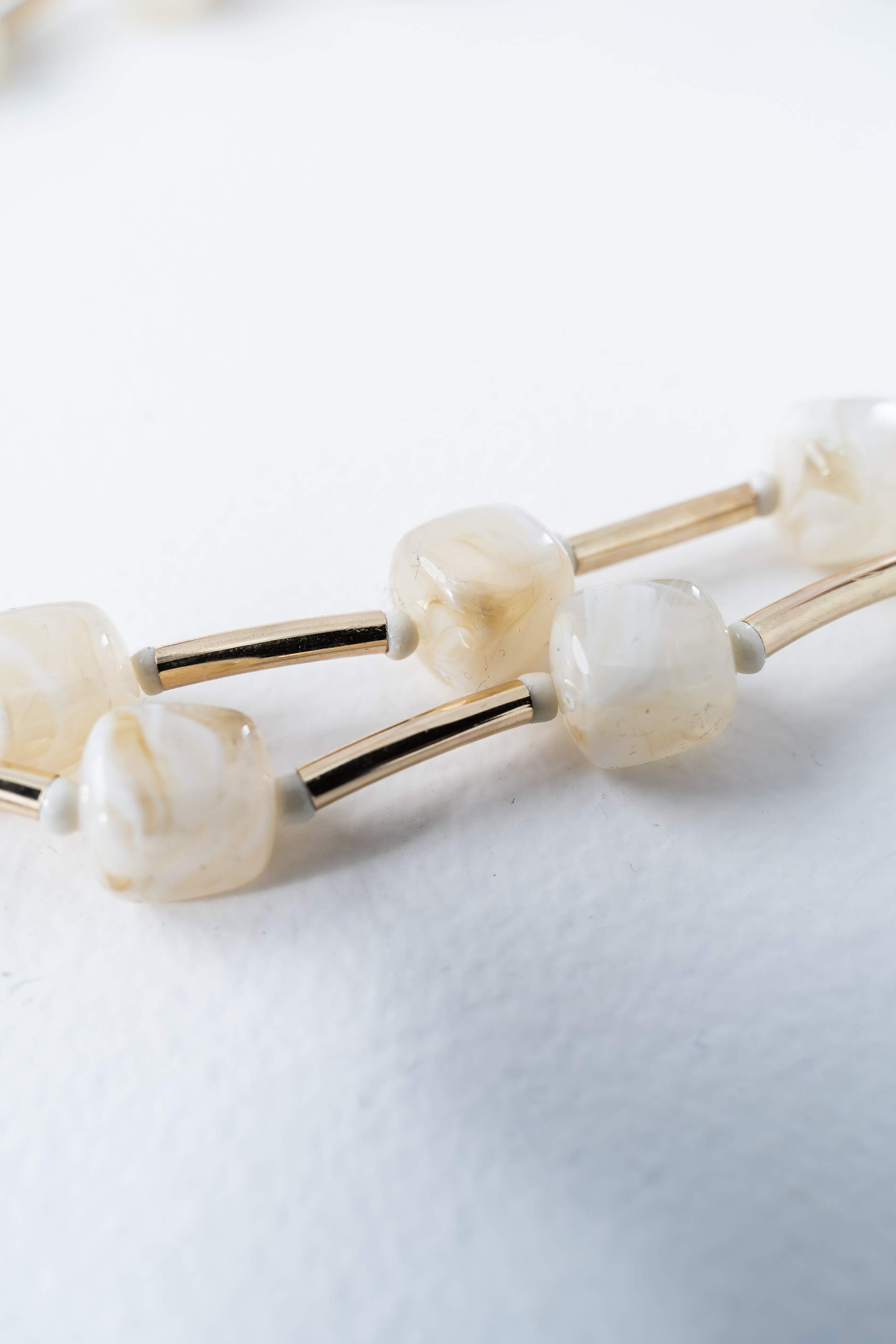 COLLAR PIEDRAS ENGARZADAS