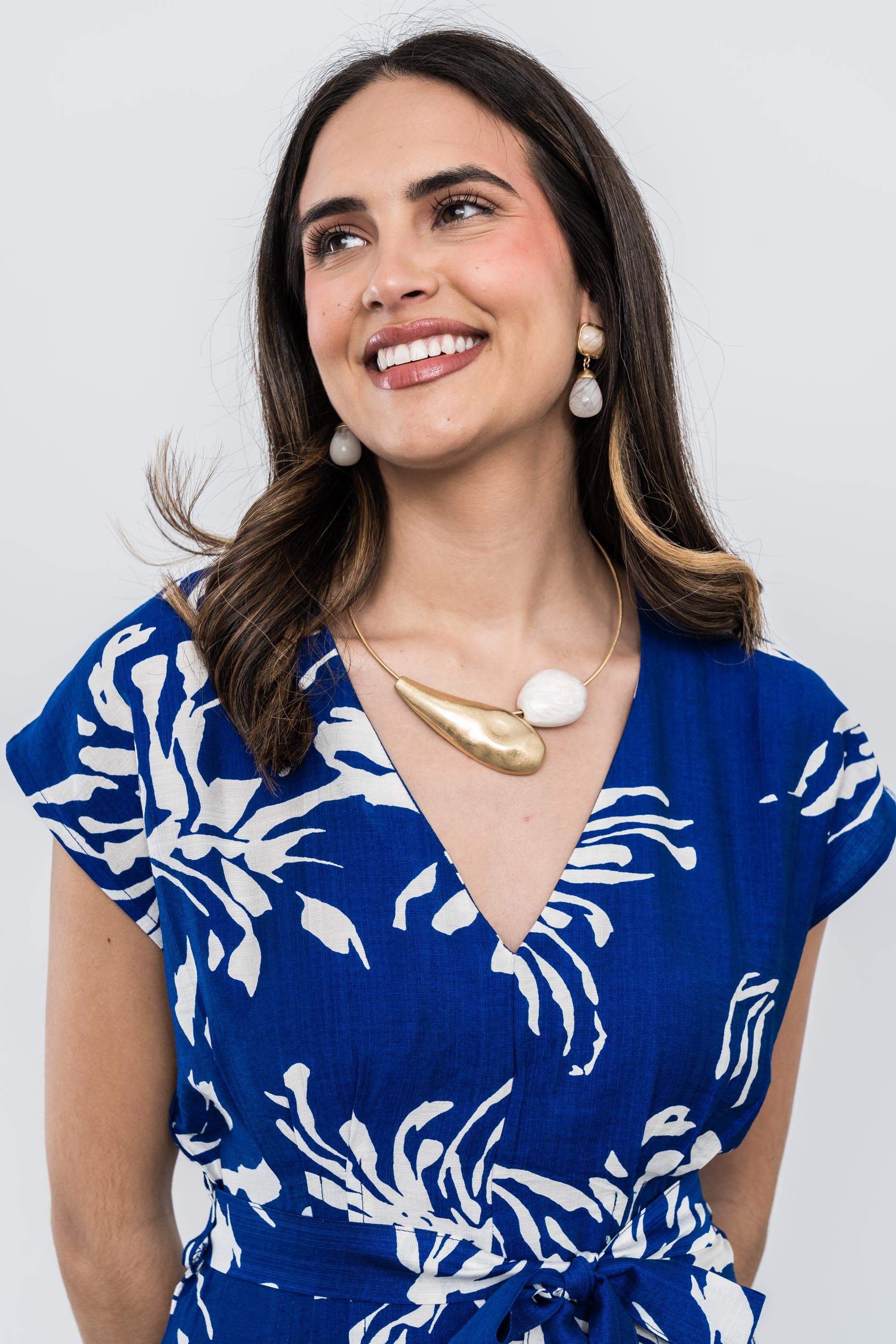 CHOKER PIEDRA MARFIL