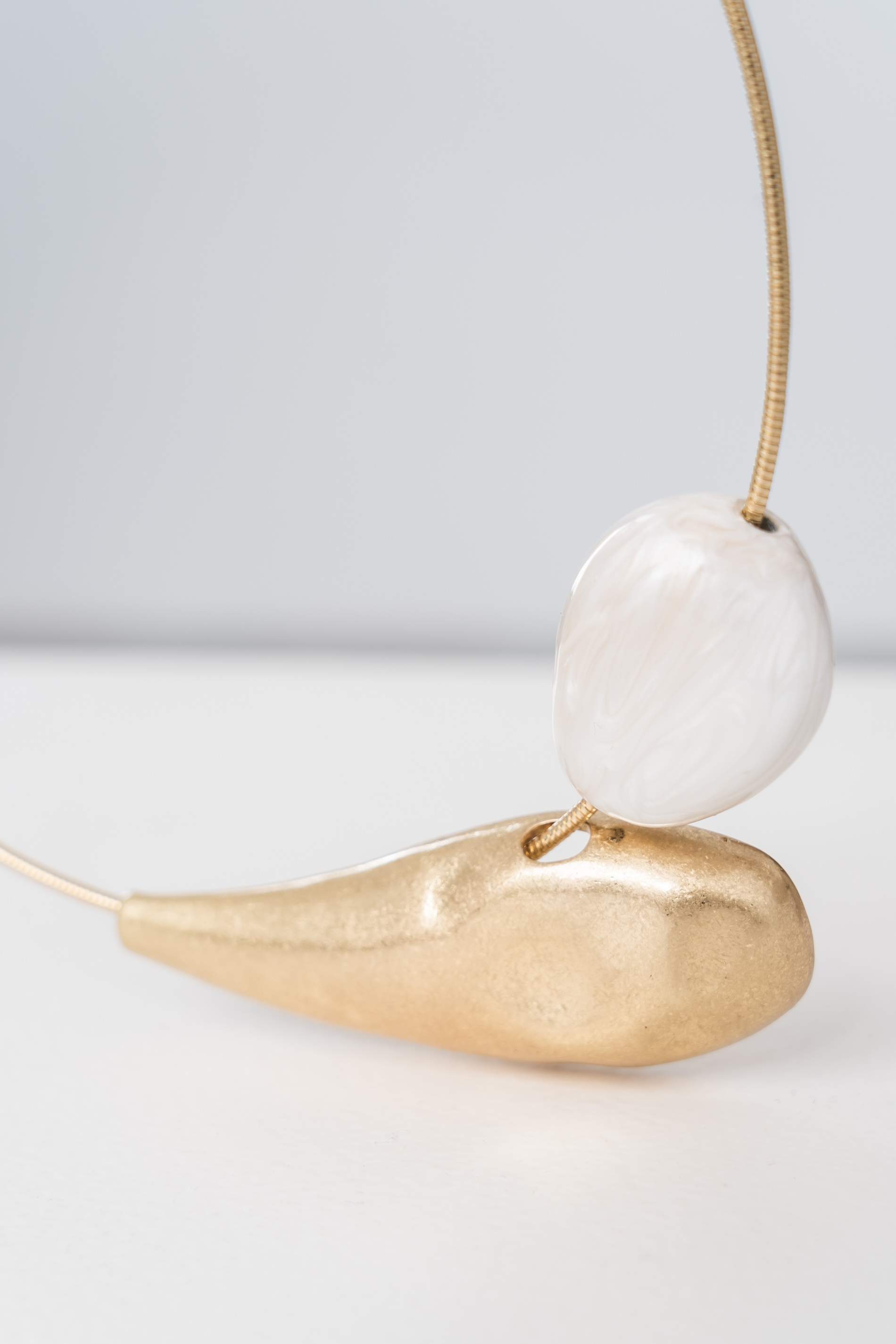 CHOKER PIEDRA MARFIL