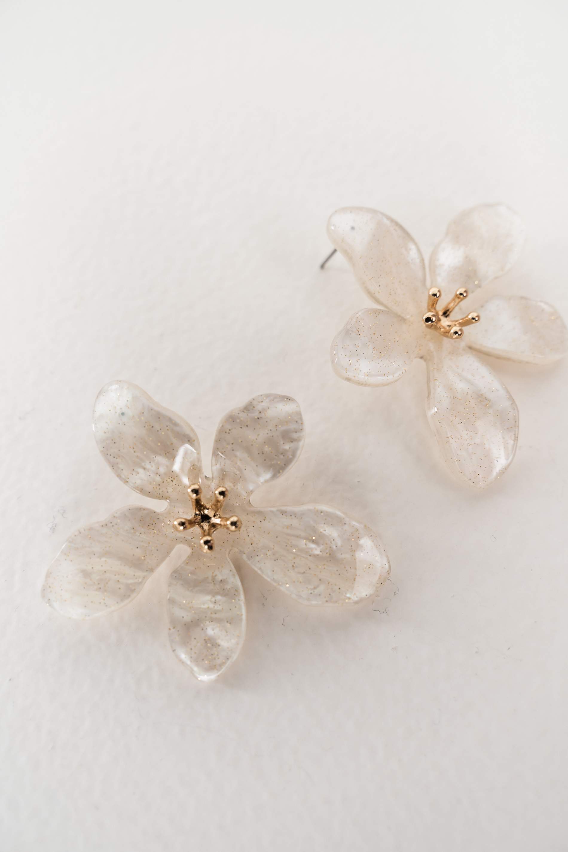 PENDIENTE FLOR RESINA