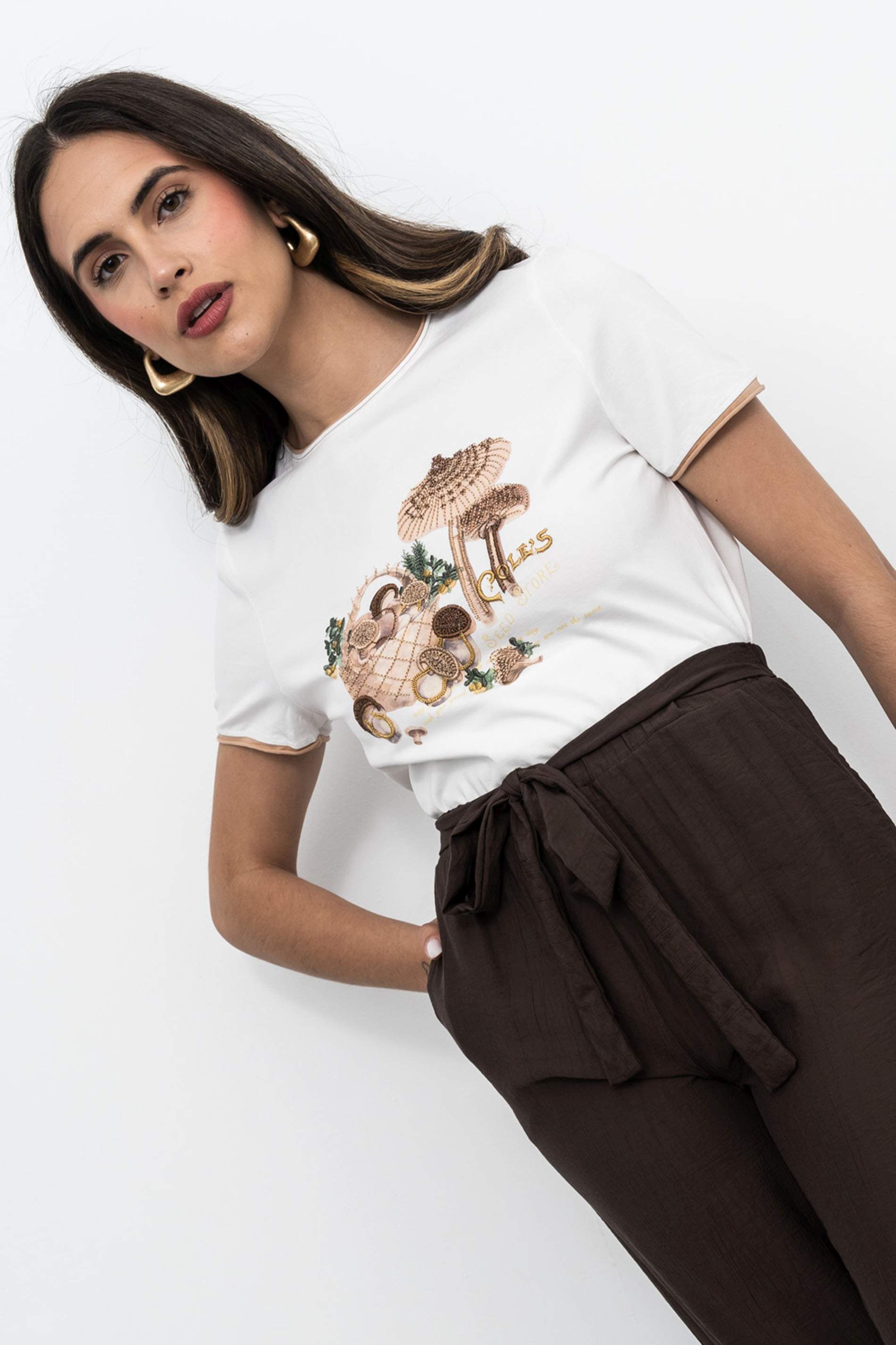 CAMISETA SETAS CRUDO
