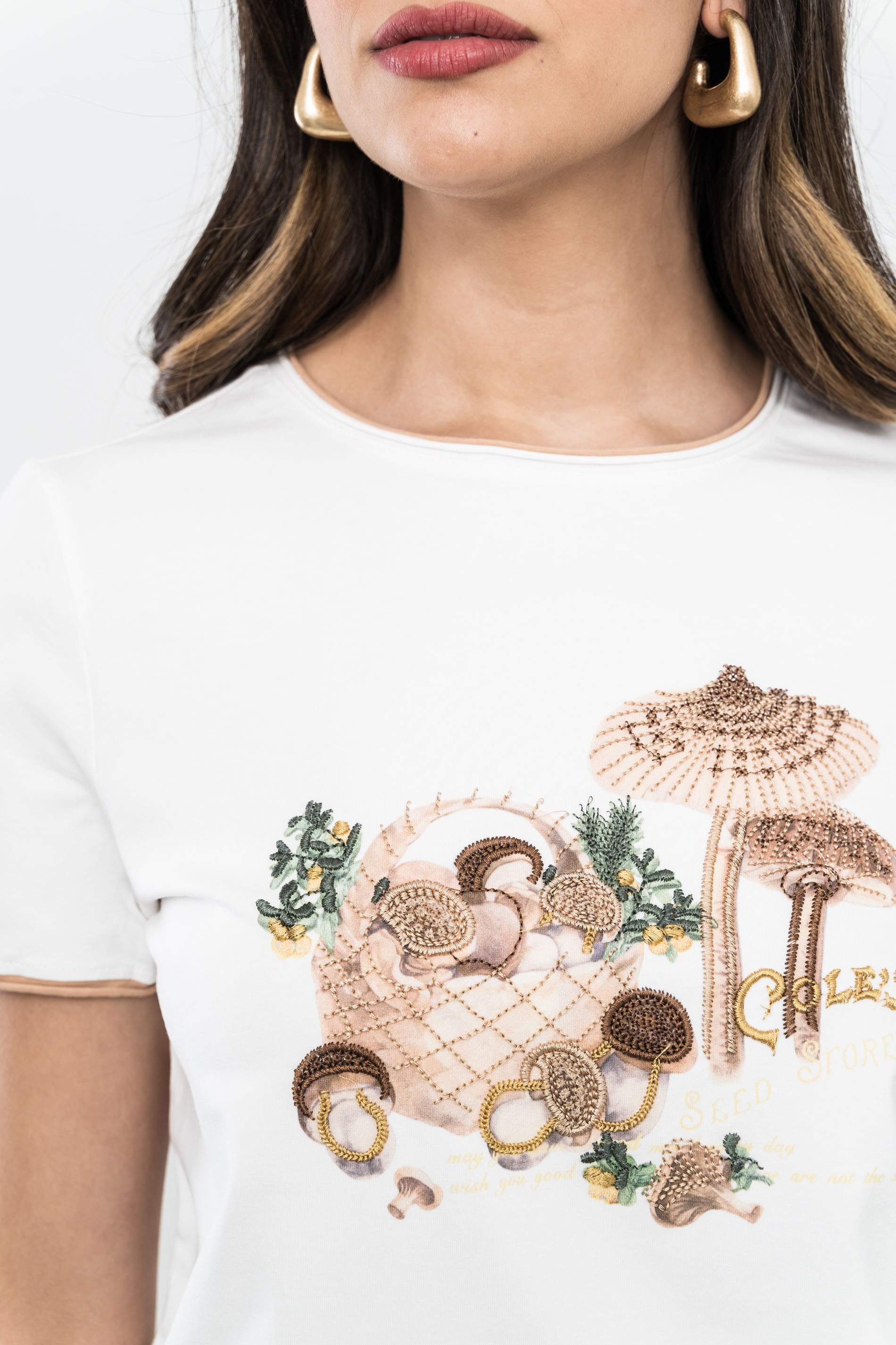 CAMISETA SETAS CRUDO