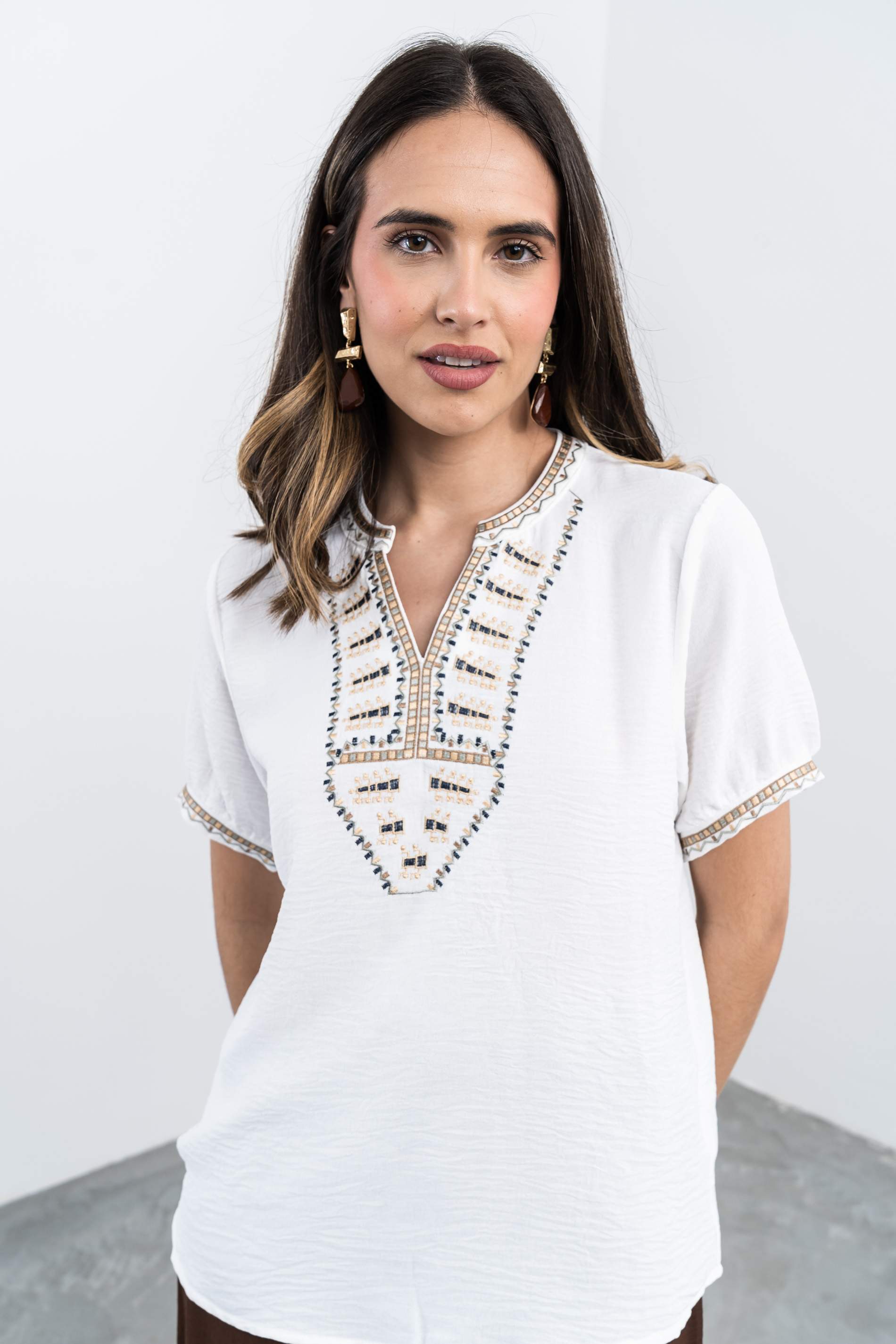 BLUSA BORDADOS ÉTNICO