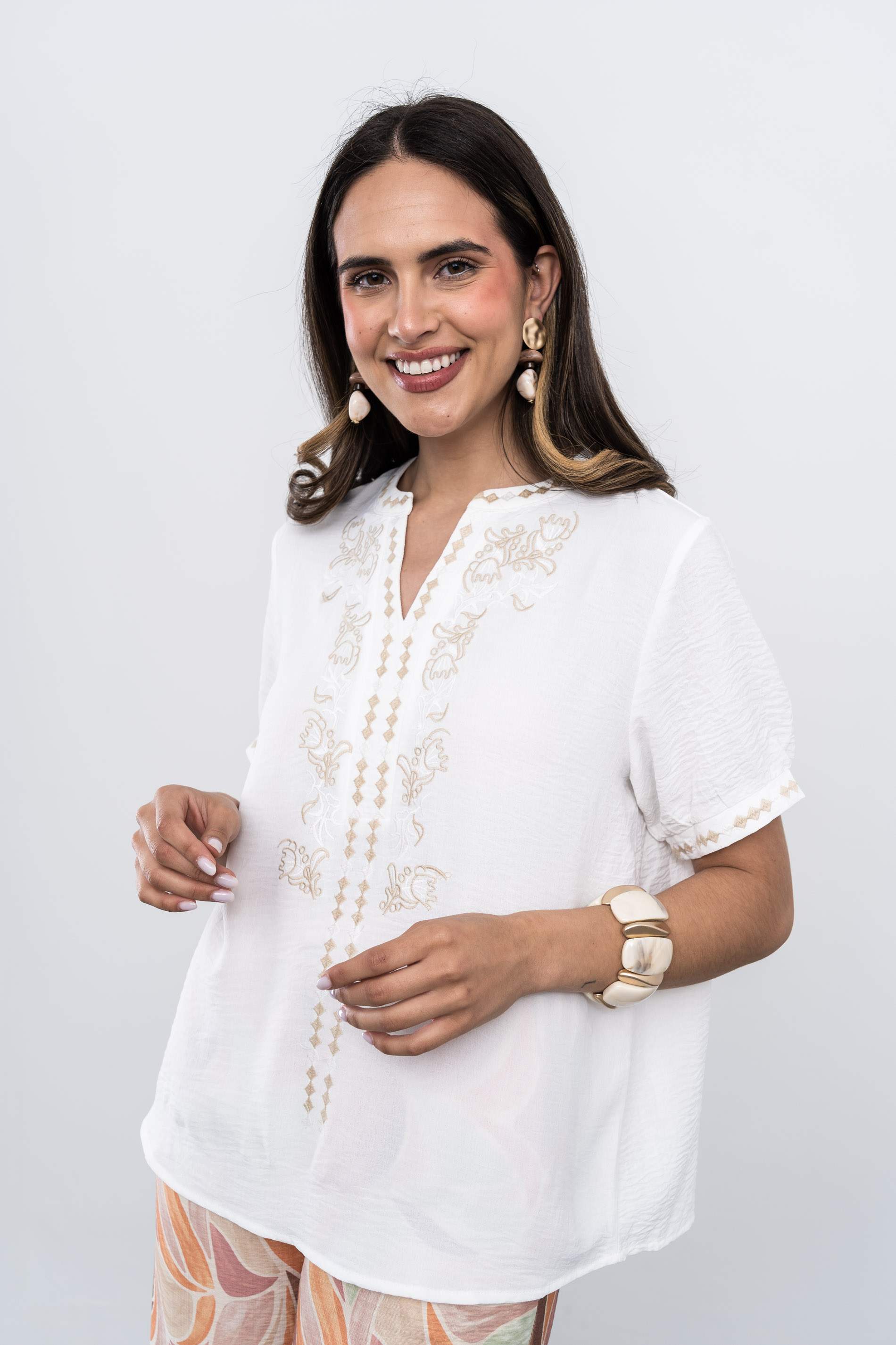 BLUSA ROMBITOS BORDADA 