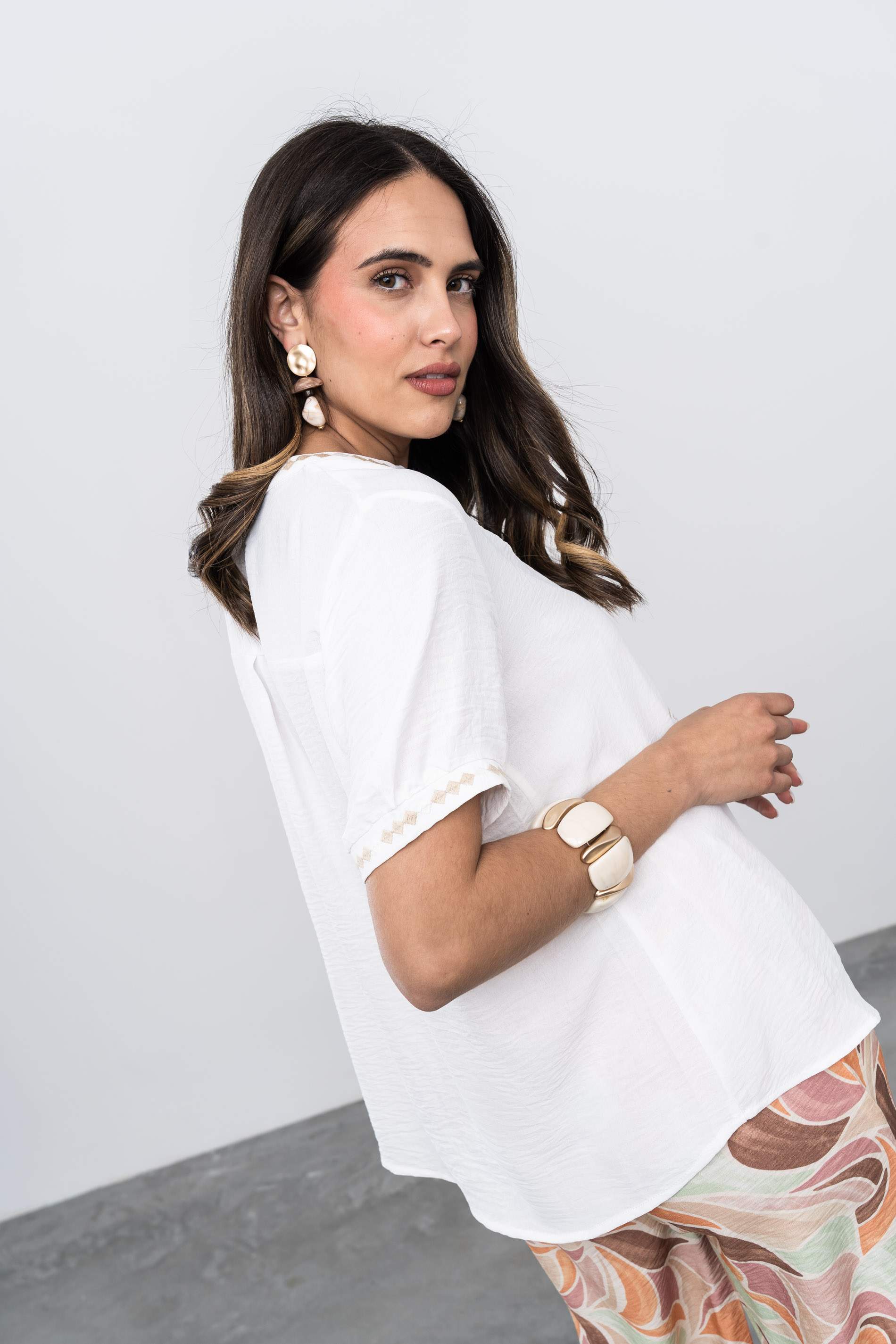 BLUSA ROMBITOS BORDADA 