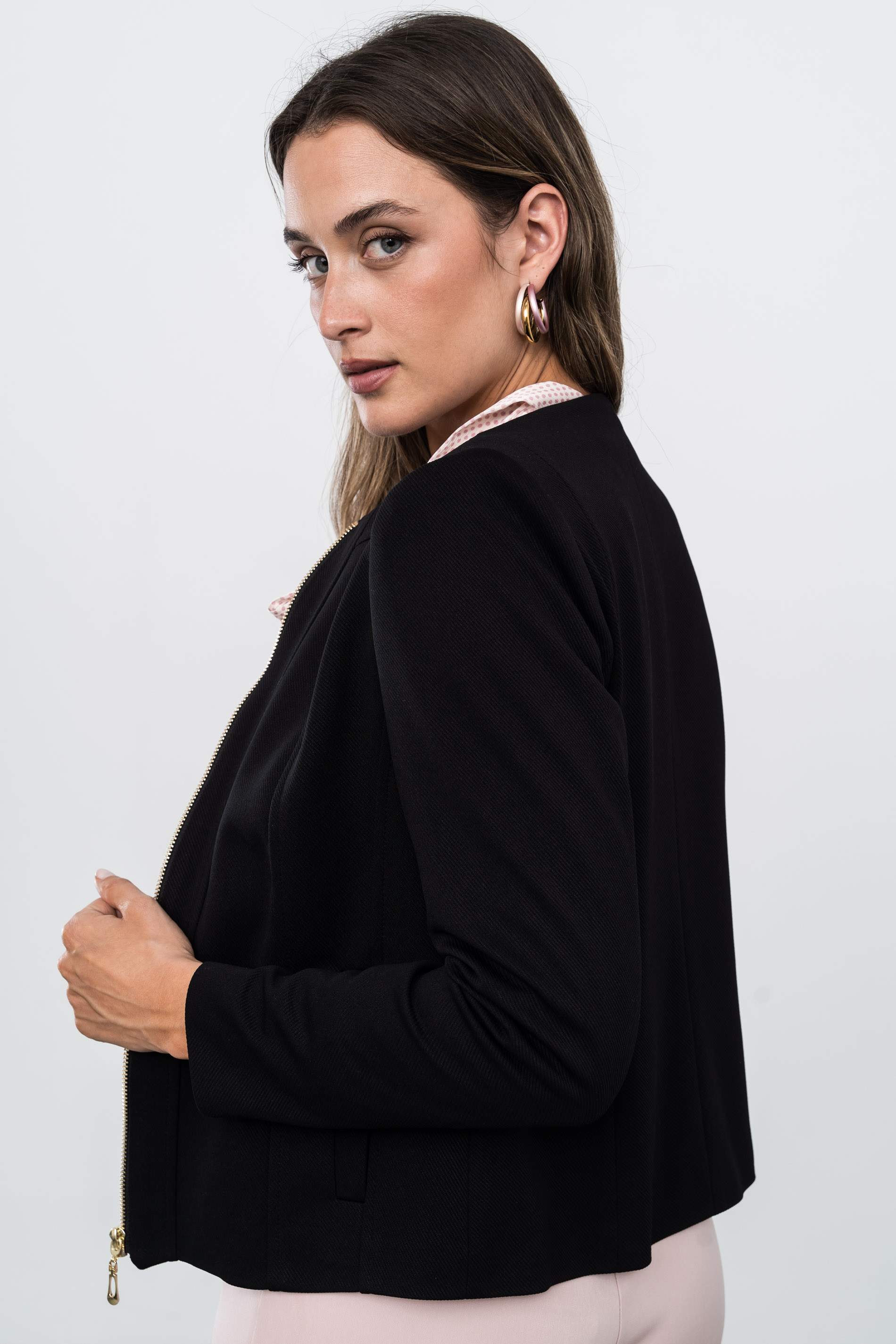 CHAQUETA CORTE CREMALLERA NEGRO