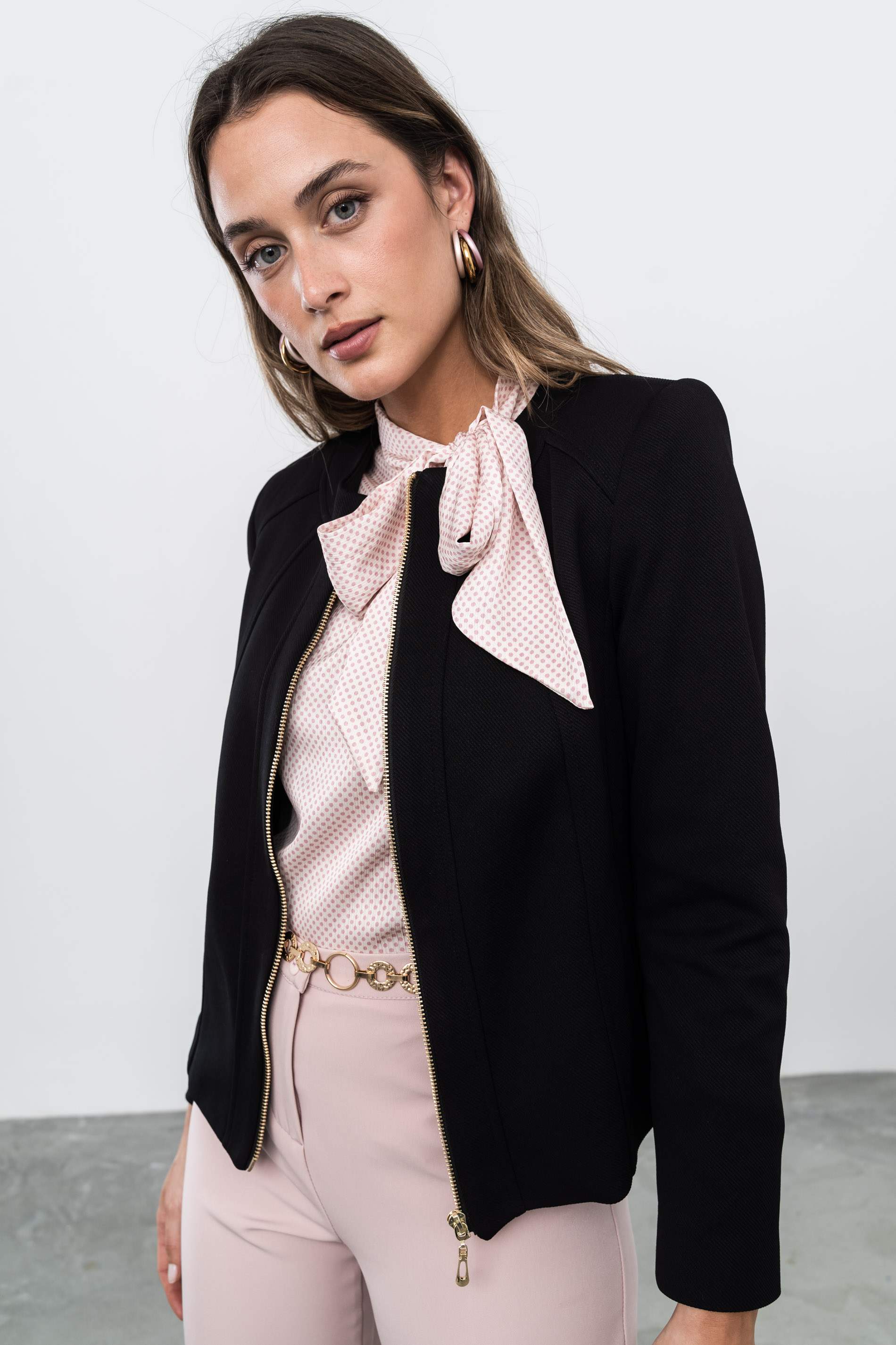 CHAQUETA CORTE CREMALLERA NEGRO