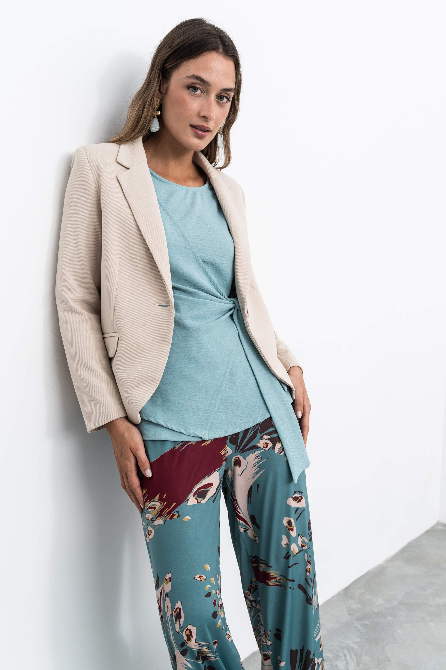 AMERICANA 1 BOTÓN BEIGE