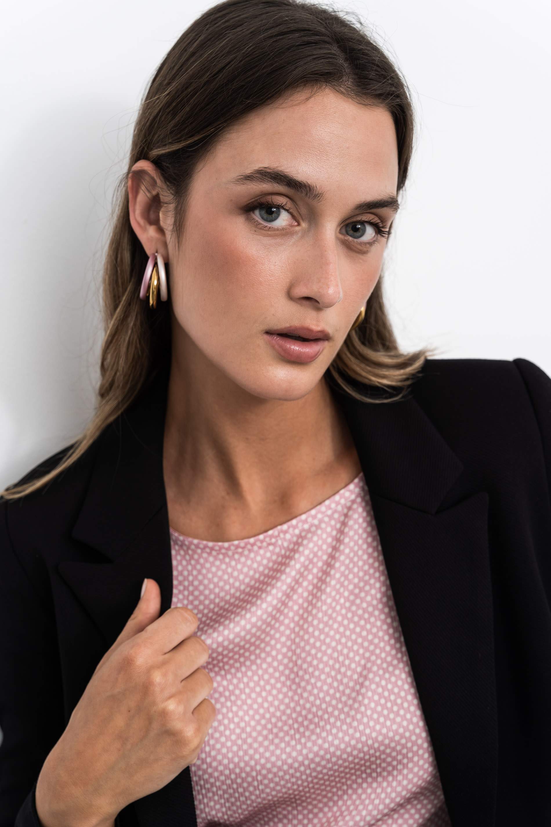 AMERICANA CORTA 1 BOTÓN NEGRO