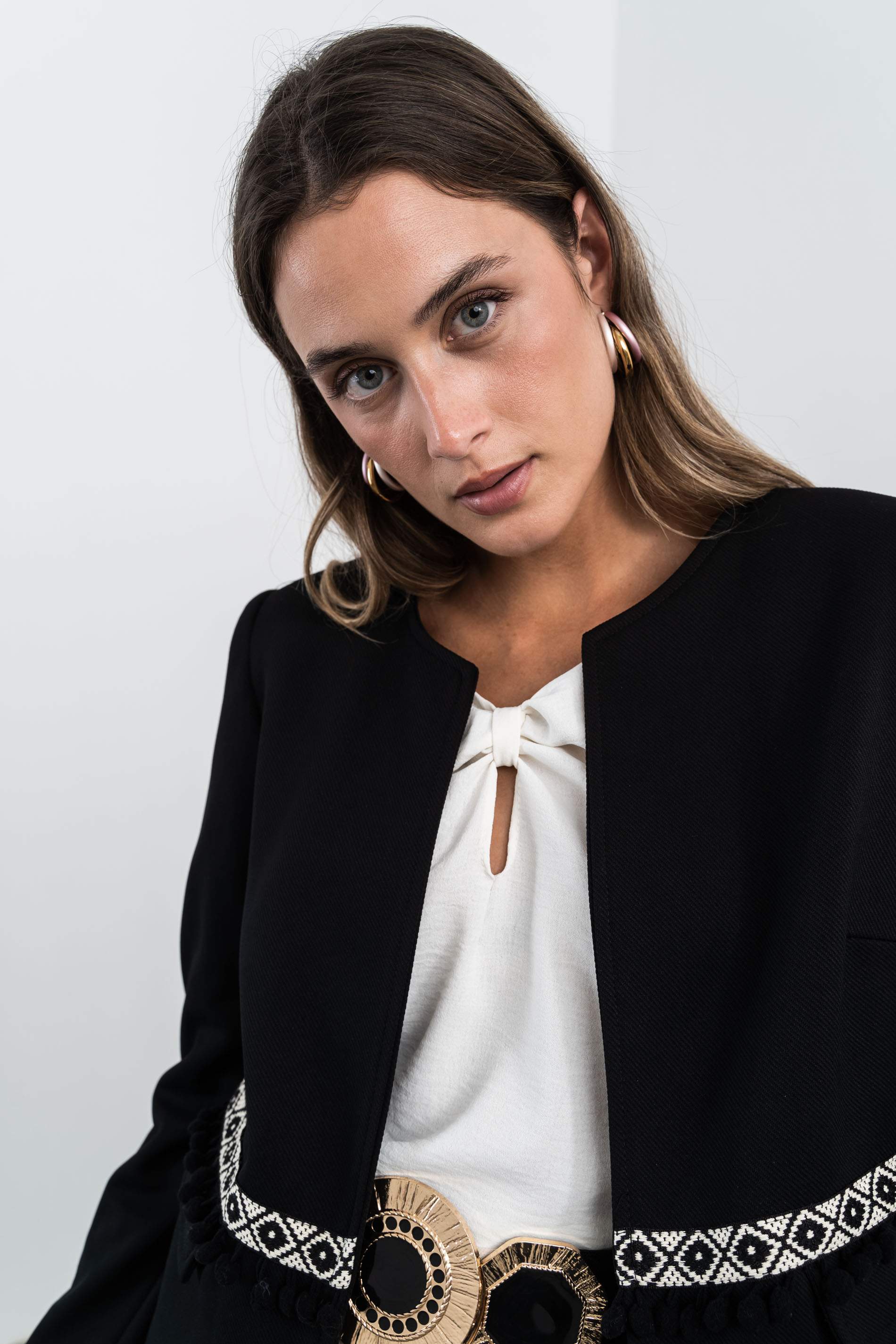 LEVITA ADORNOS MADROÑOS