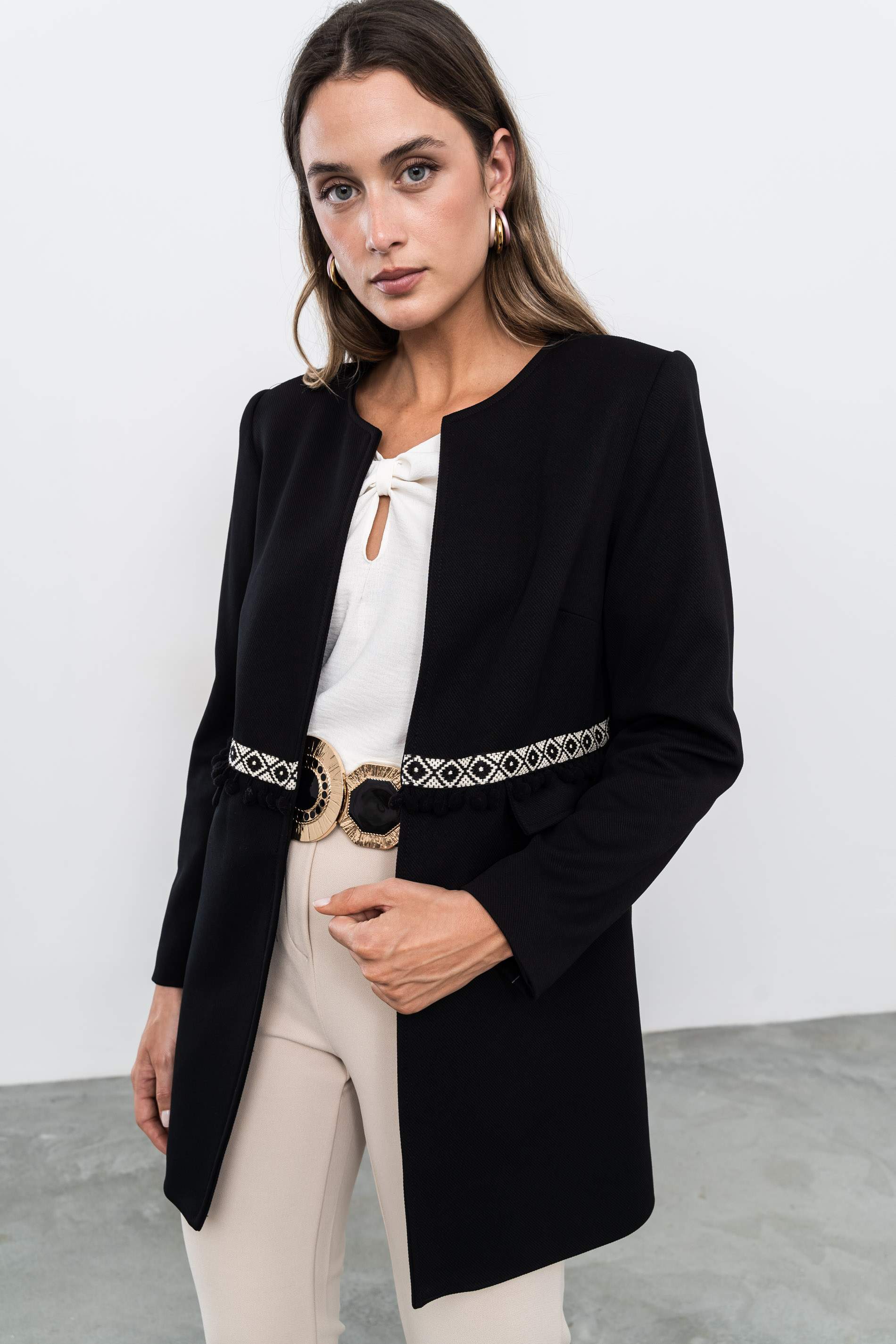 LEVITA ADORNOS MADROÑOS