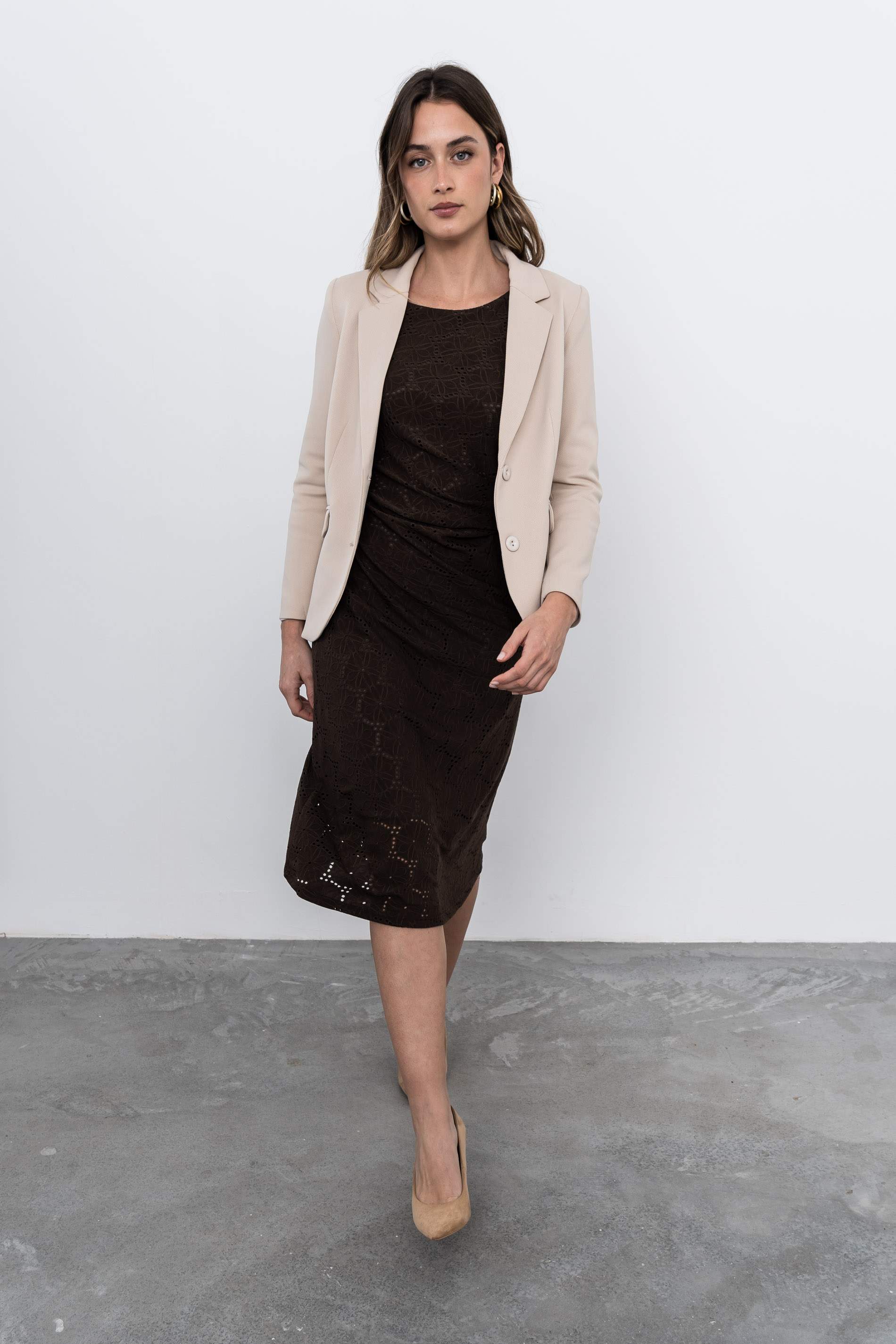 AMERICANA DOBLE BOTÓN BEIGE