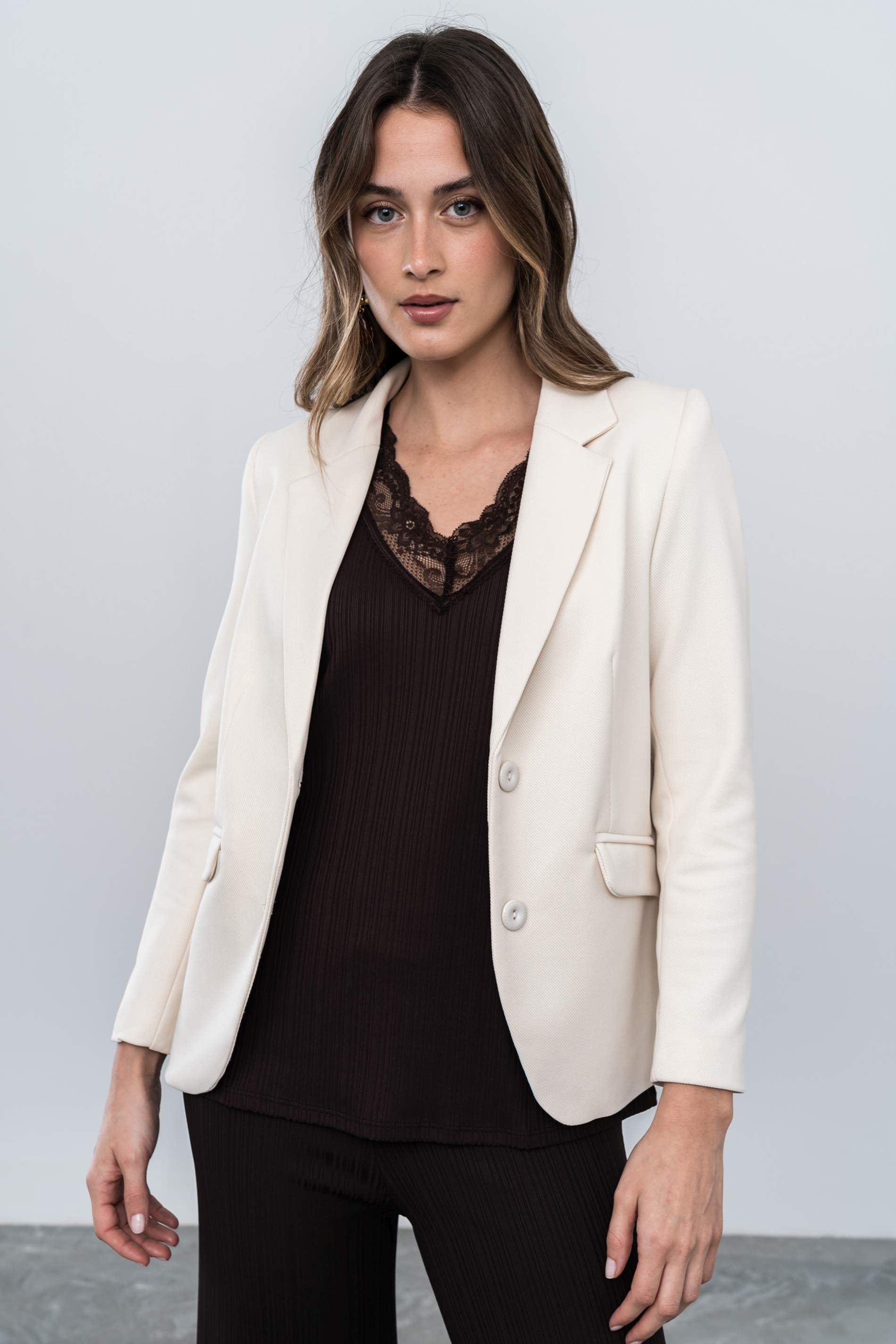 AMERICANA DOBLE BOTÓN CRUDO