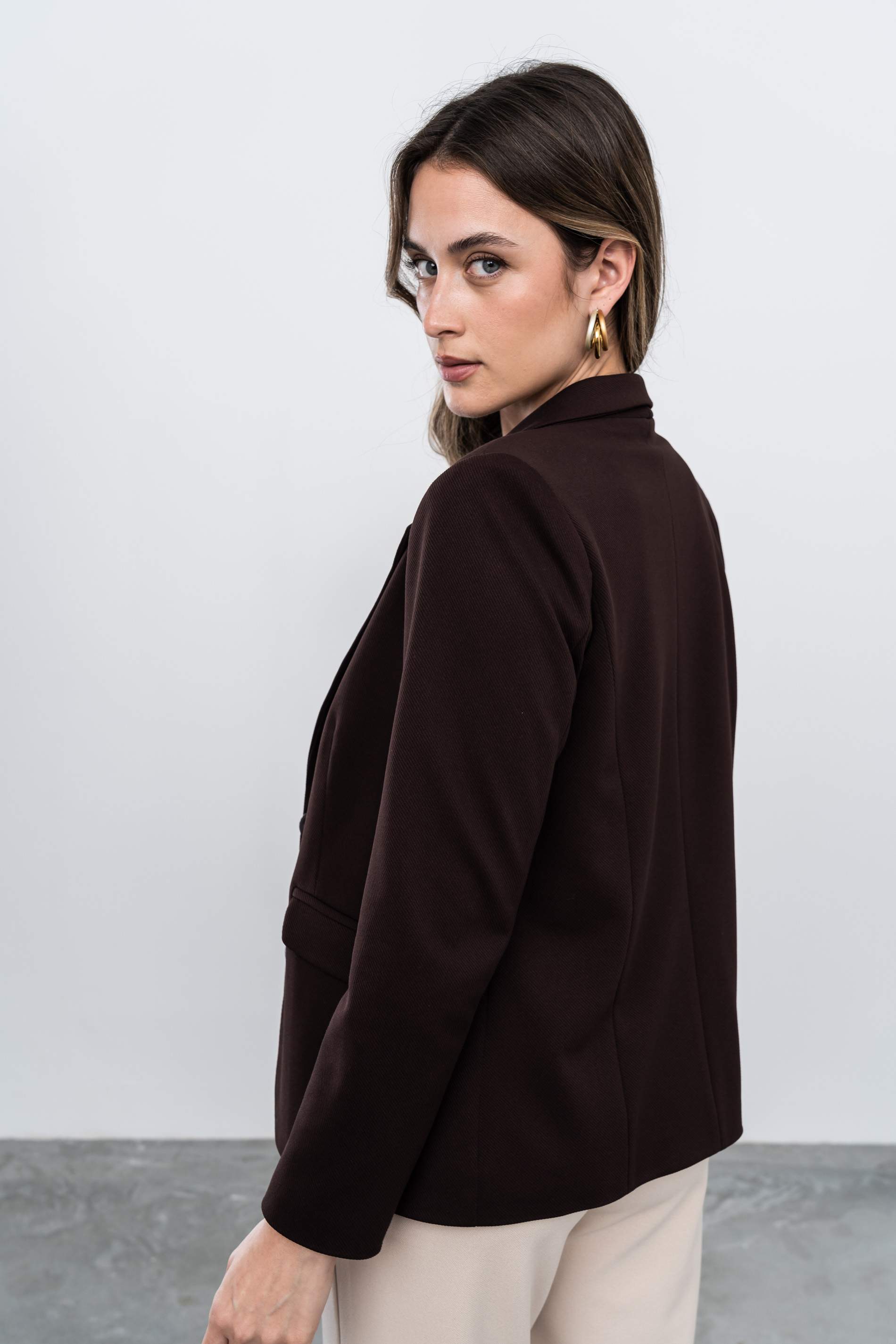 AMERICANA DOBLE BOTÓN CHOCOLATE