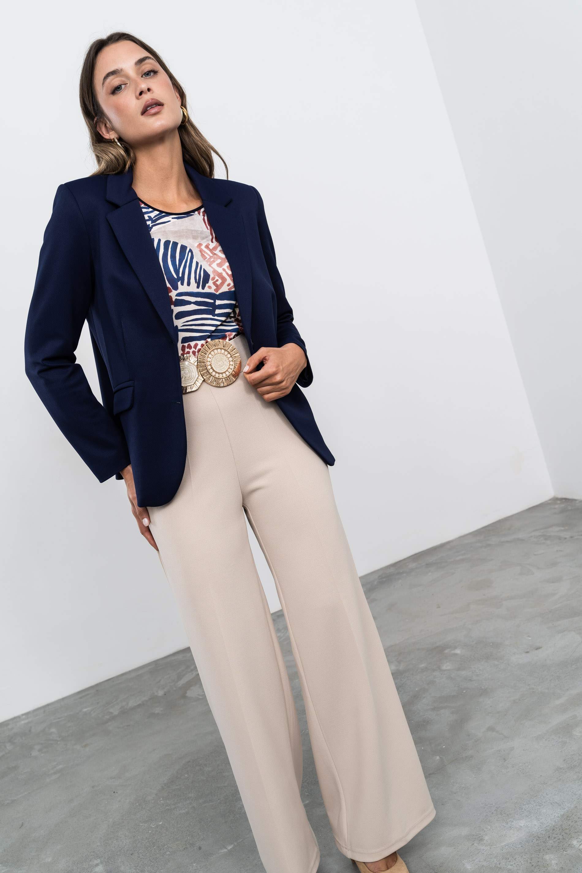 AMERICANA DOBLE BOTÓN MARINO