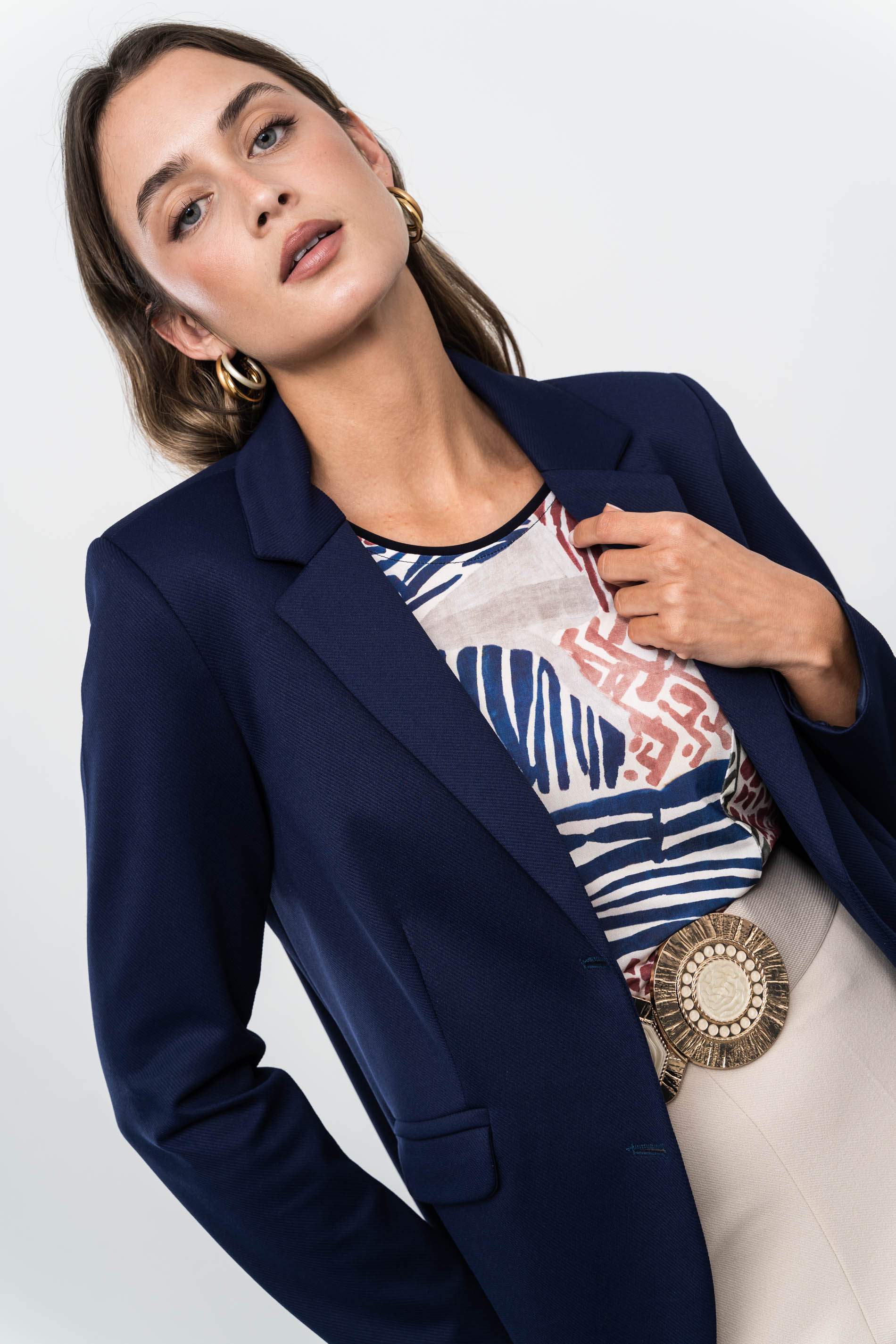 AMERICANA DOBLE BOTÓN MARINO