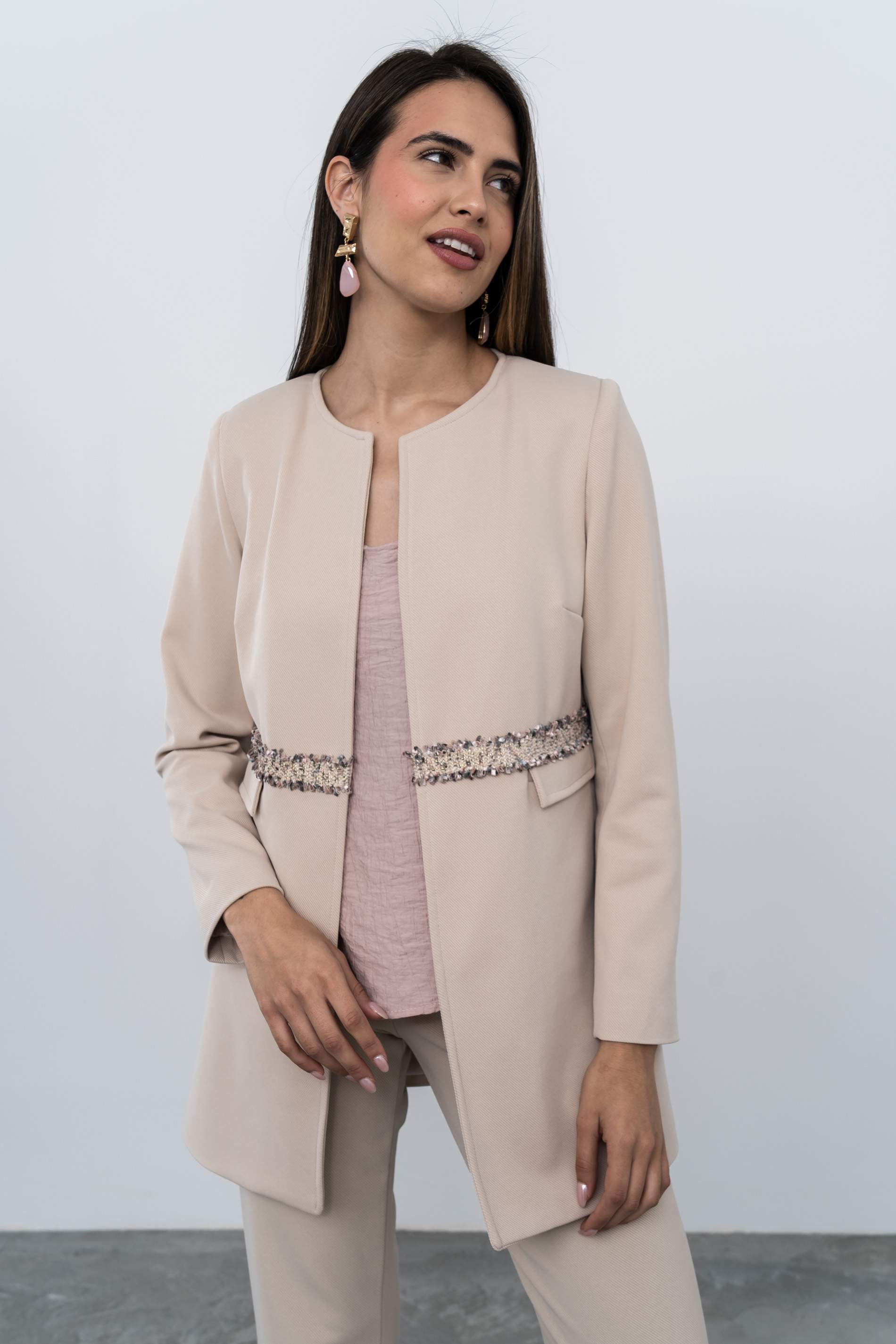 PANTALÓN RECTO BEIGE