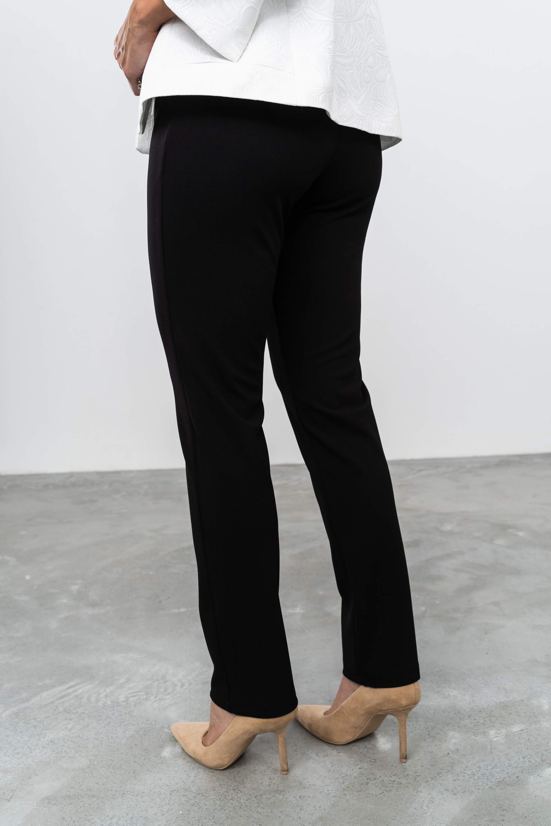 PANTALÓN GOMA CINTURA NEGRO