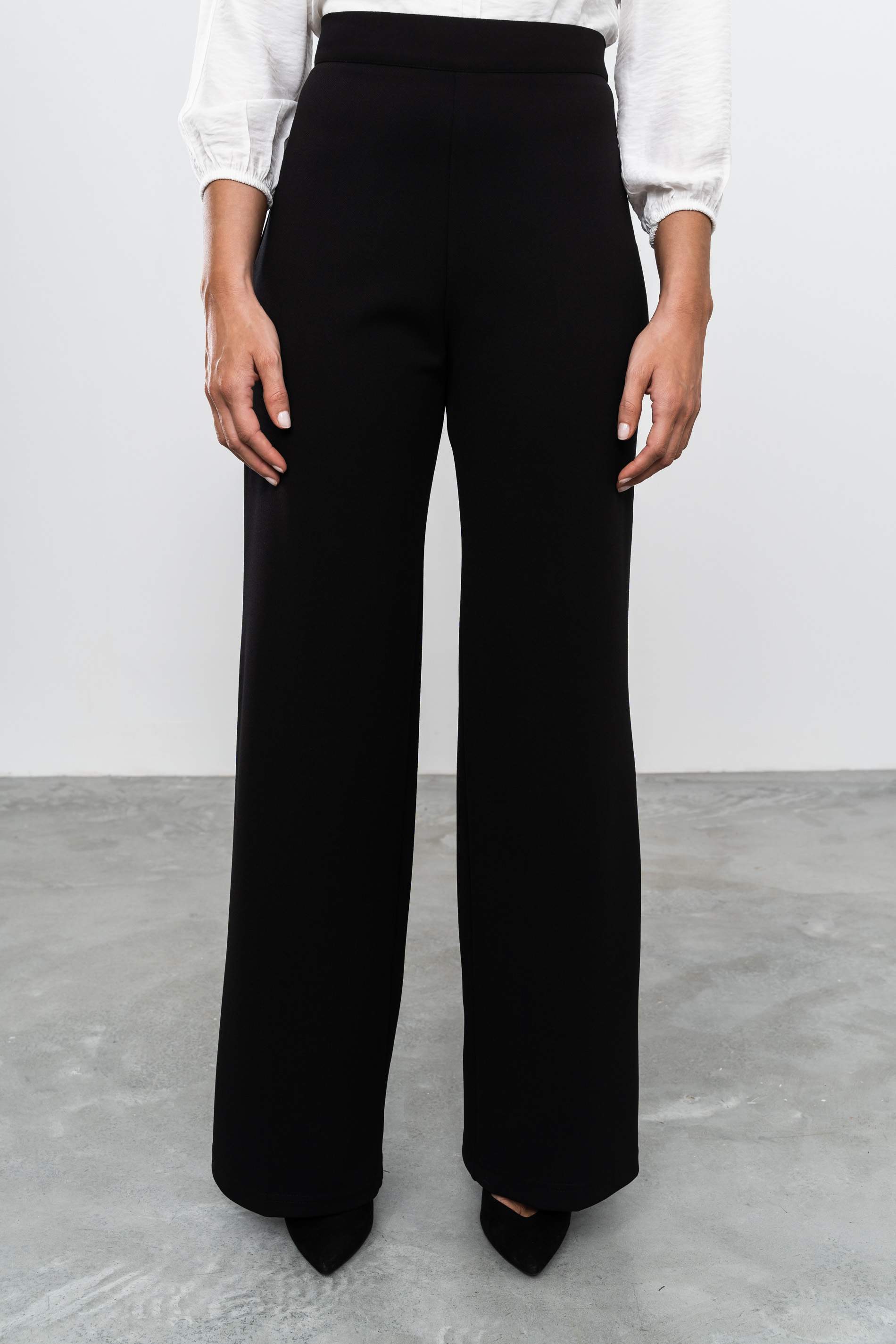 PANTALÓN VESTIR ANCHO NEGRO