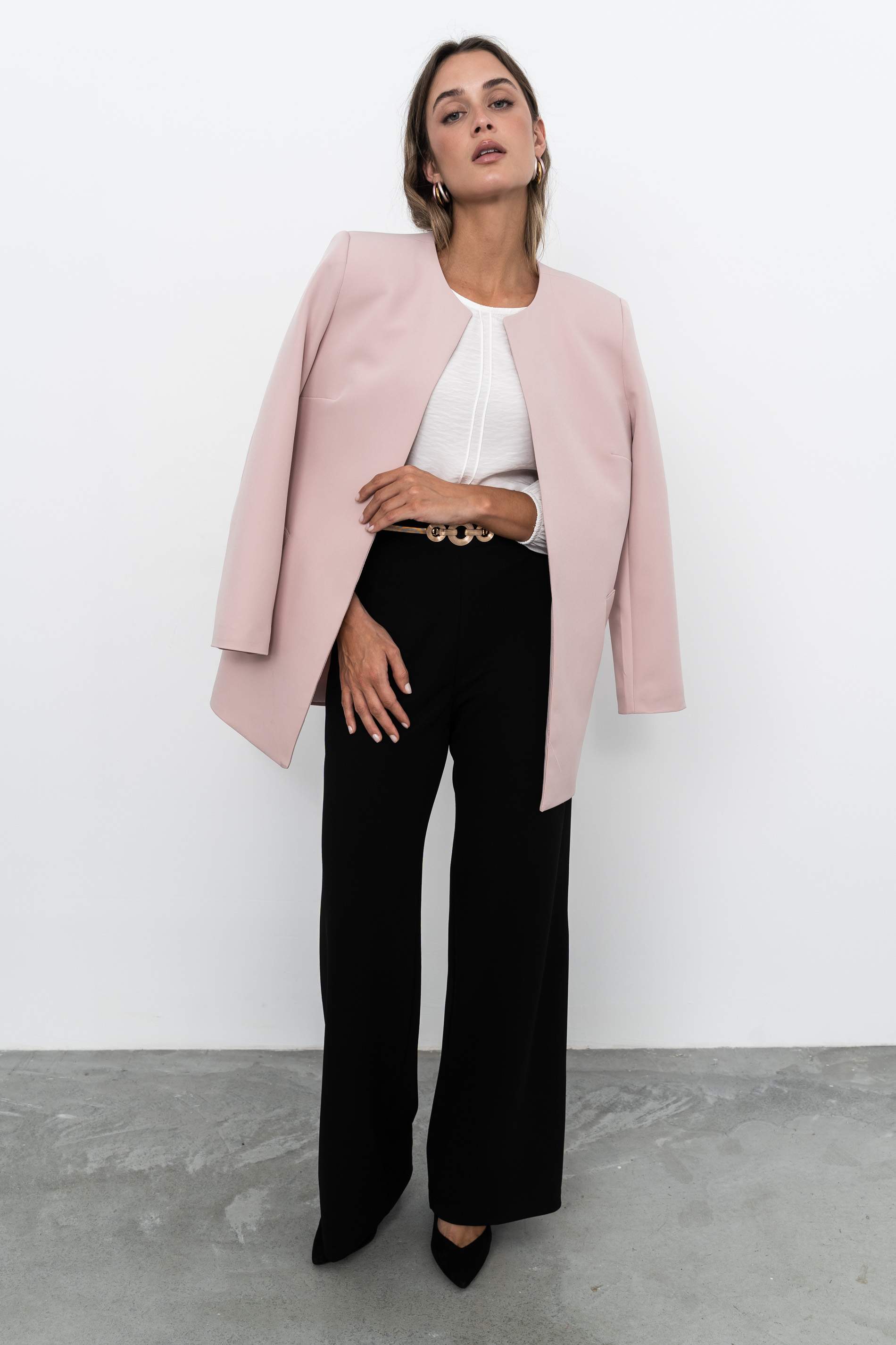 PANTALÓN VESTIR ANCHO NEGRO