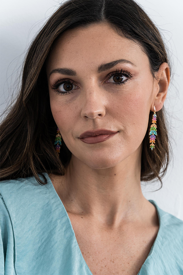 PENDIENTES HOJITAS CIRCONITAS COMBINADOS