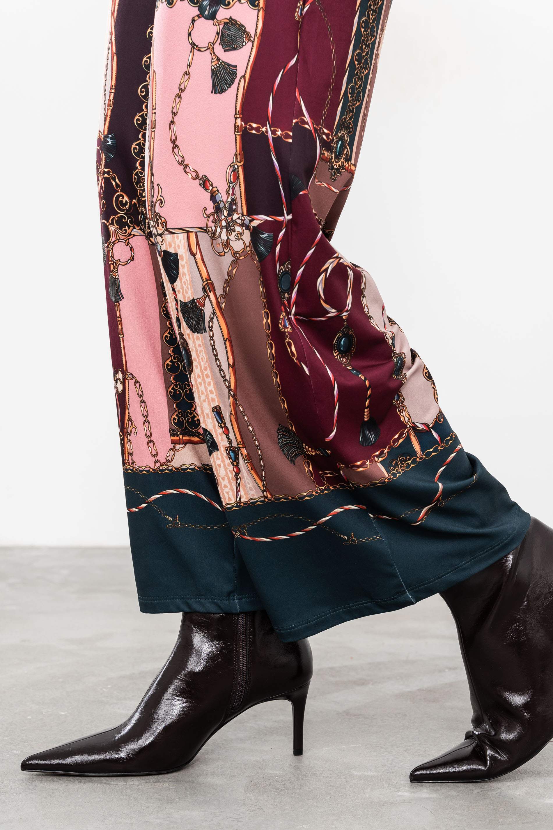 PANTALÓN CADENAS 