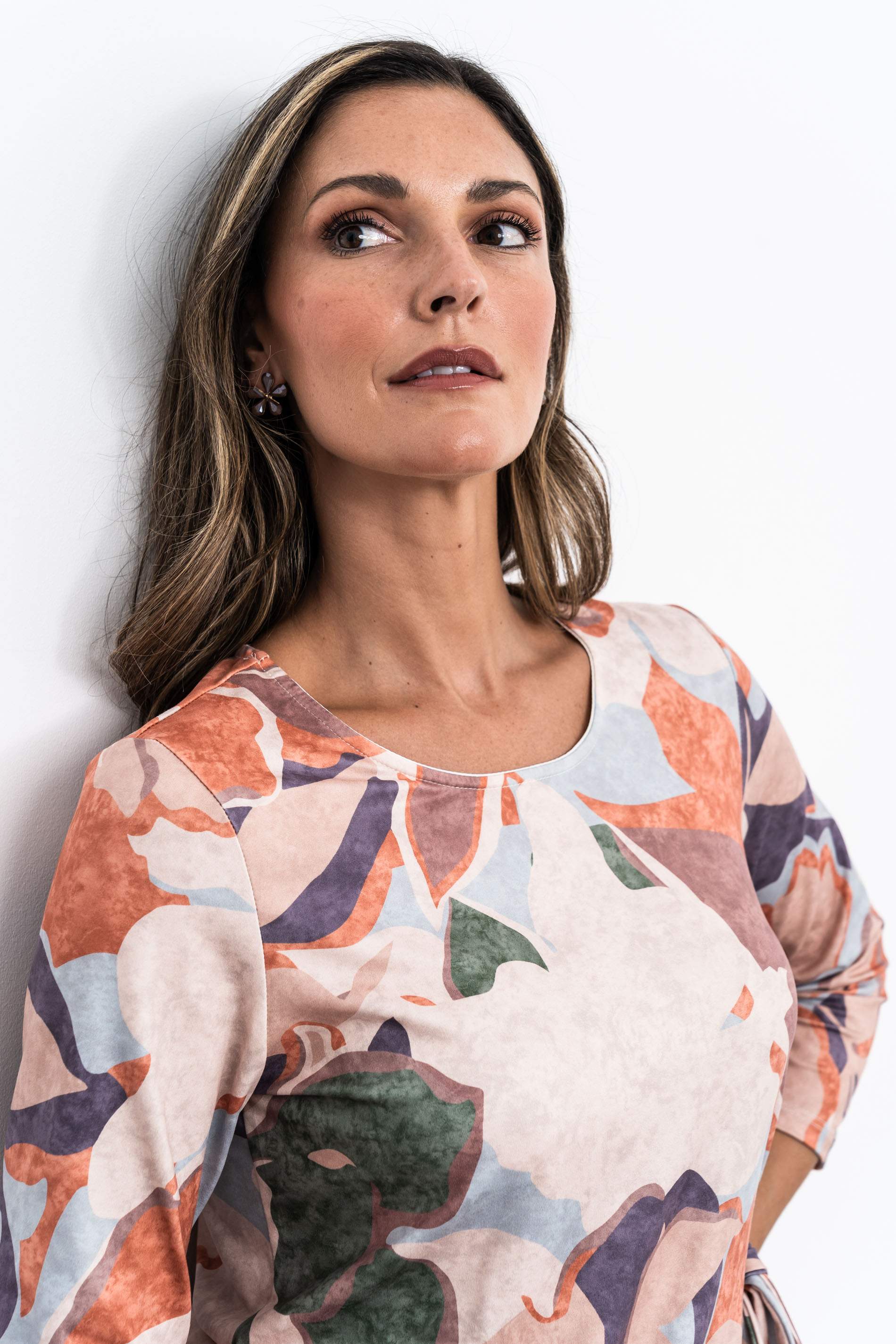 CAMISETA LAZADA HOJAS