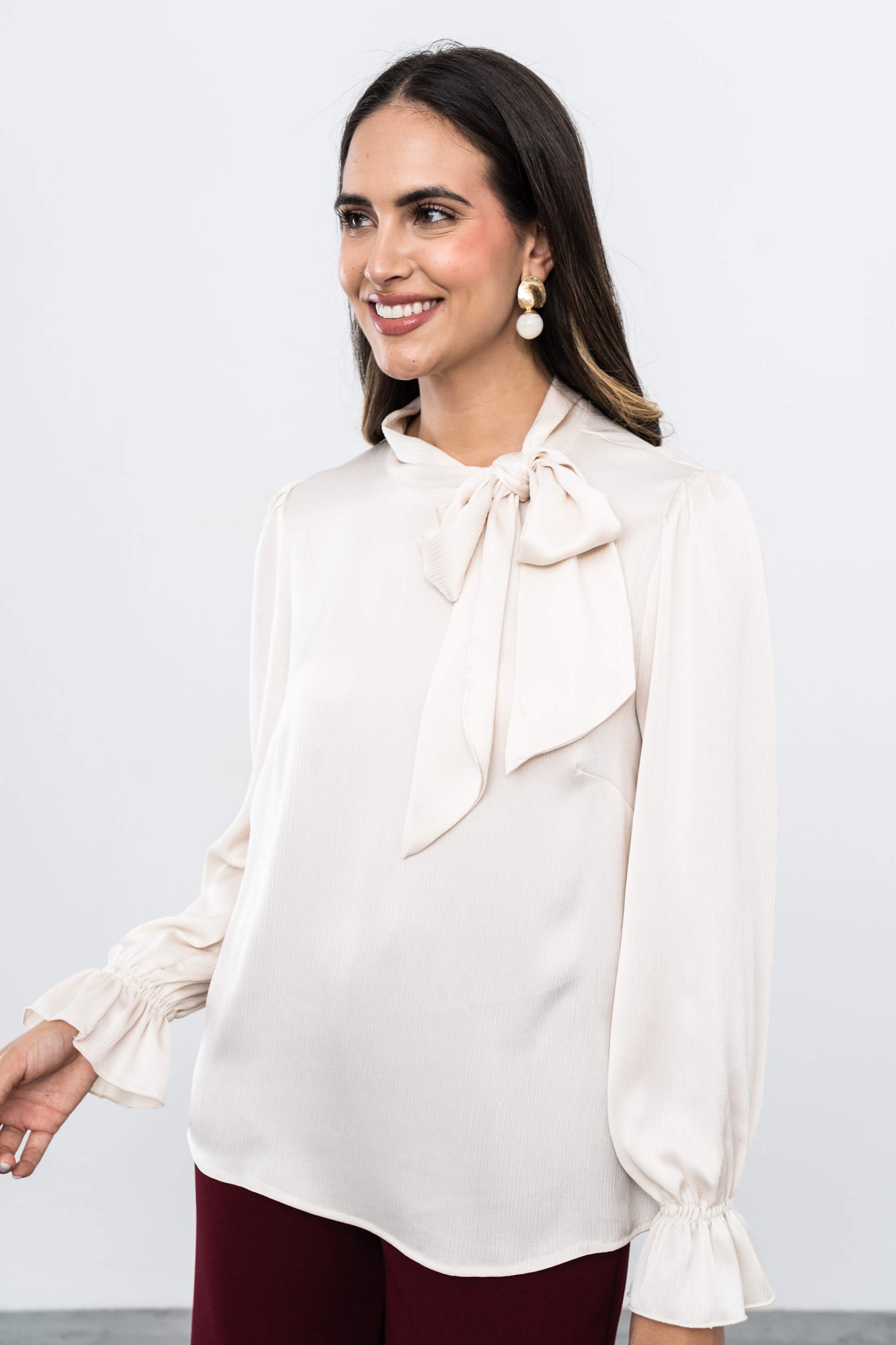 BLUSA PUÑO LAZO SATINADA