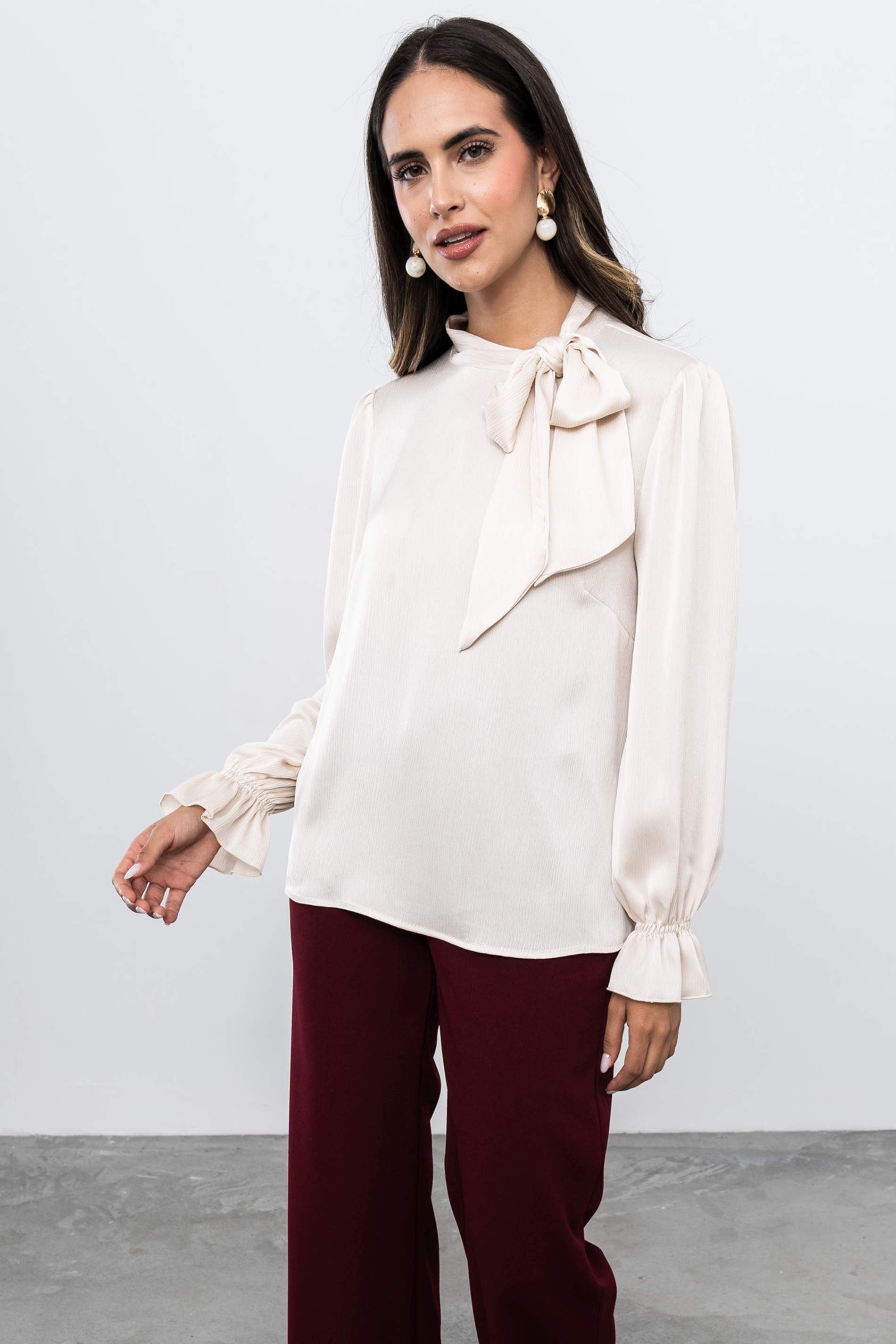 BLUSA PUÑO LAZO SATINADA