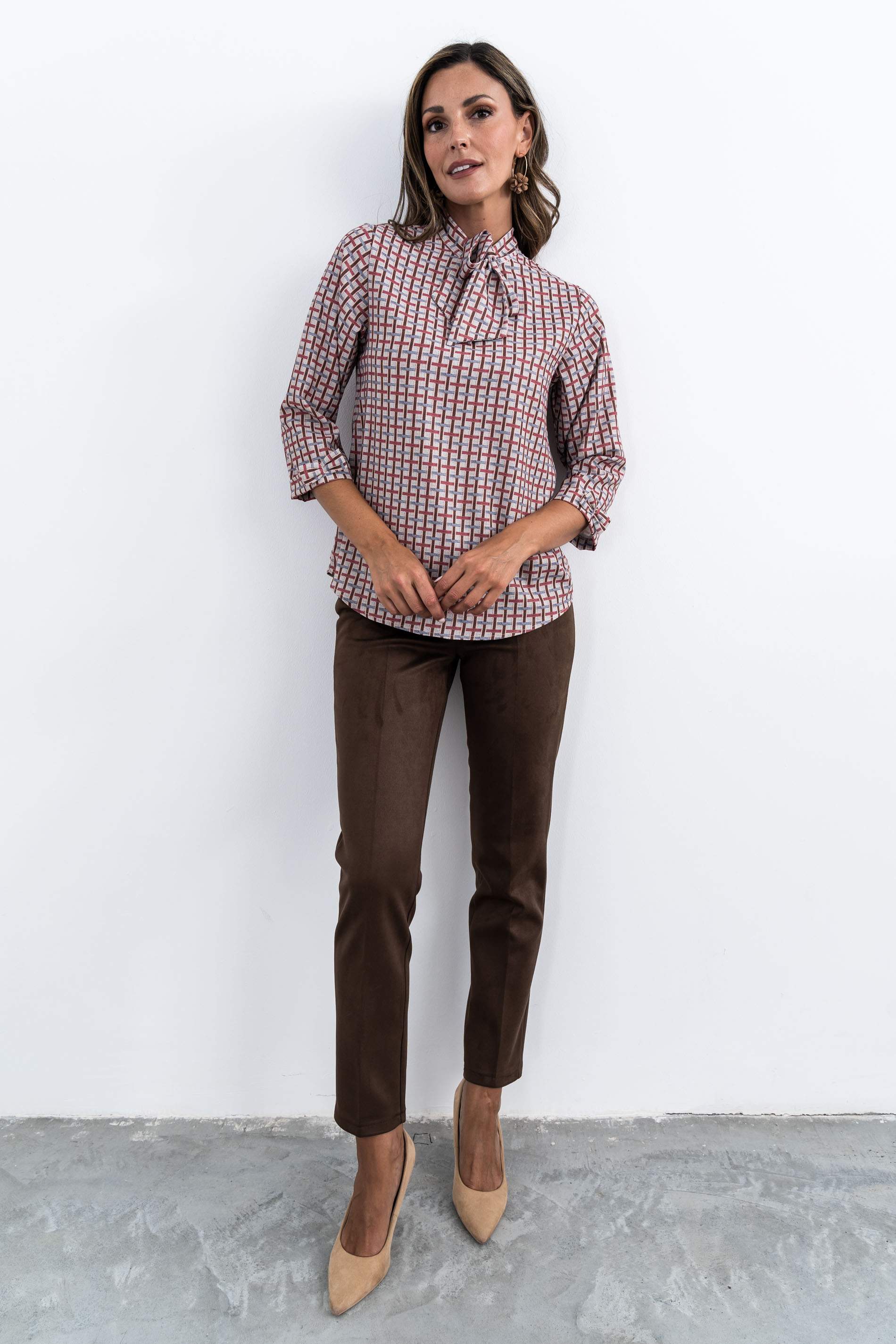 PANTALÓN EFECTO ANTE MARRÓN