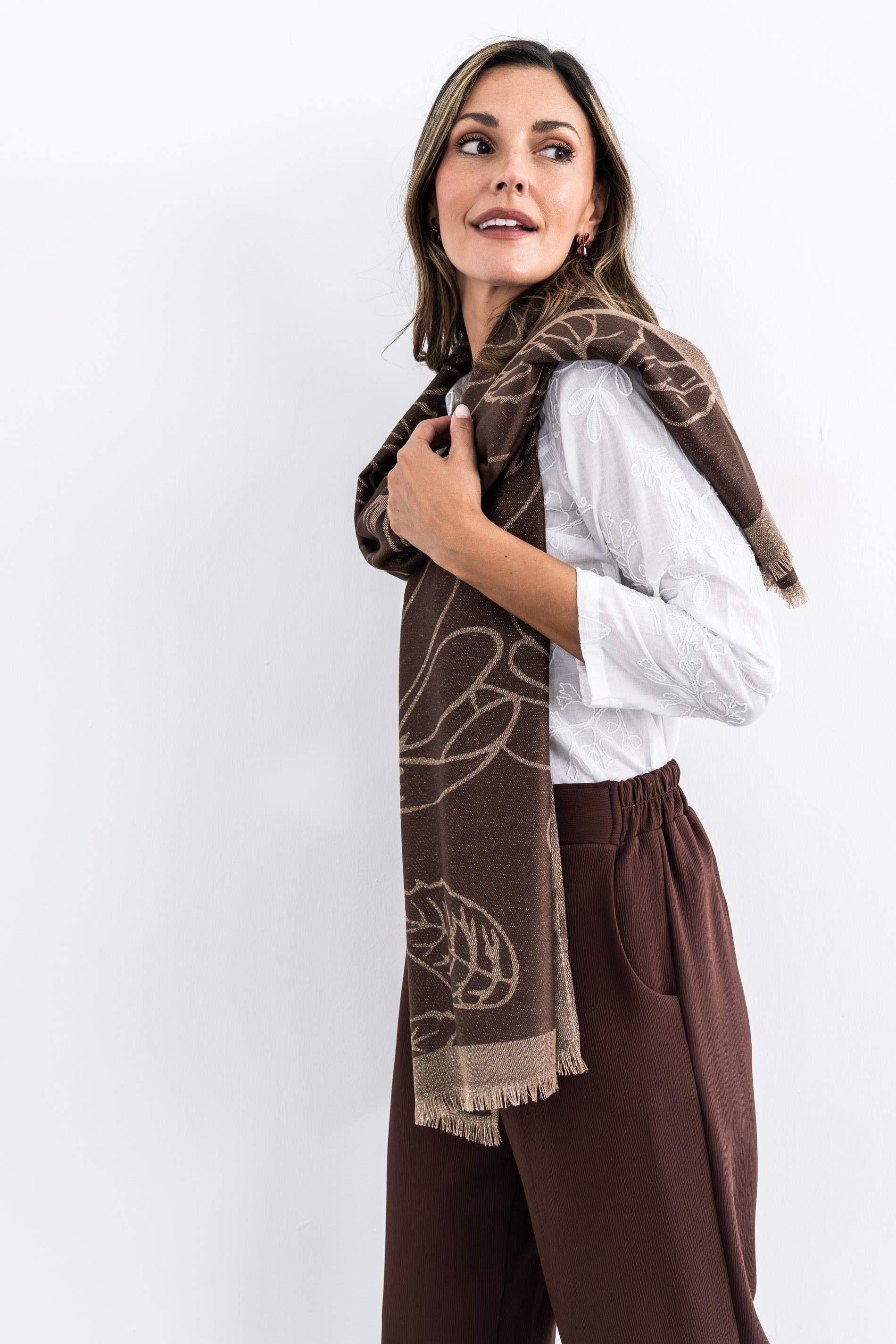 PANTALON TEXTURA HEBILLA