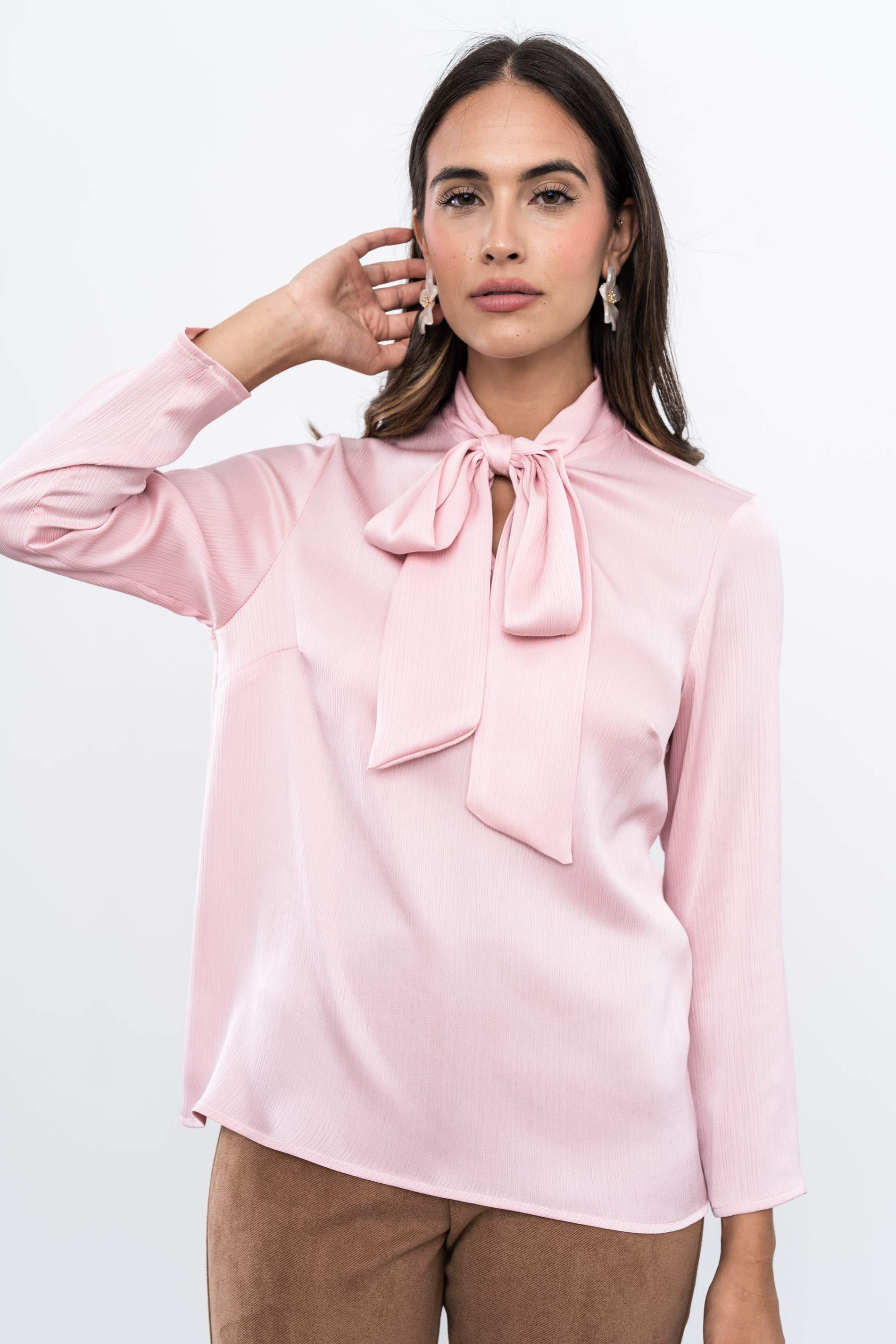 BLUSA LAZADA SATINADA