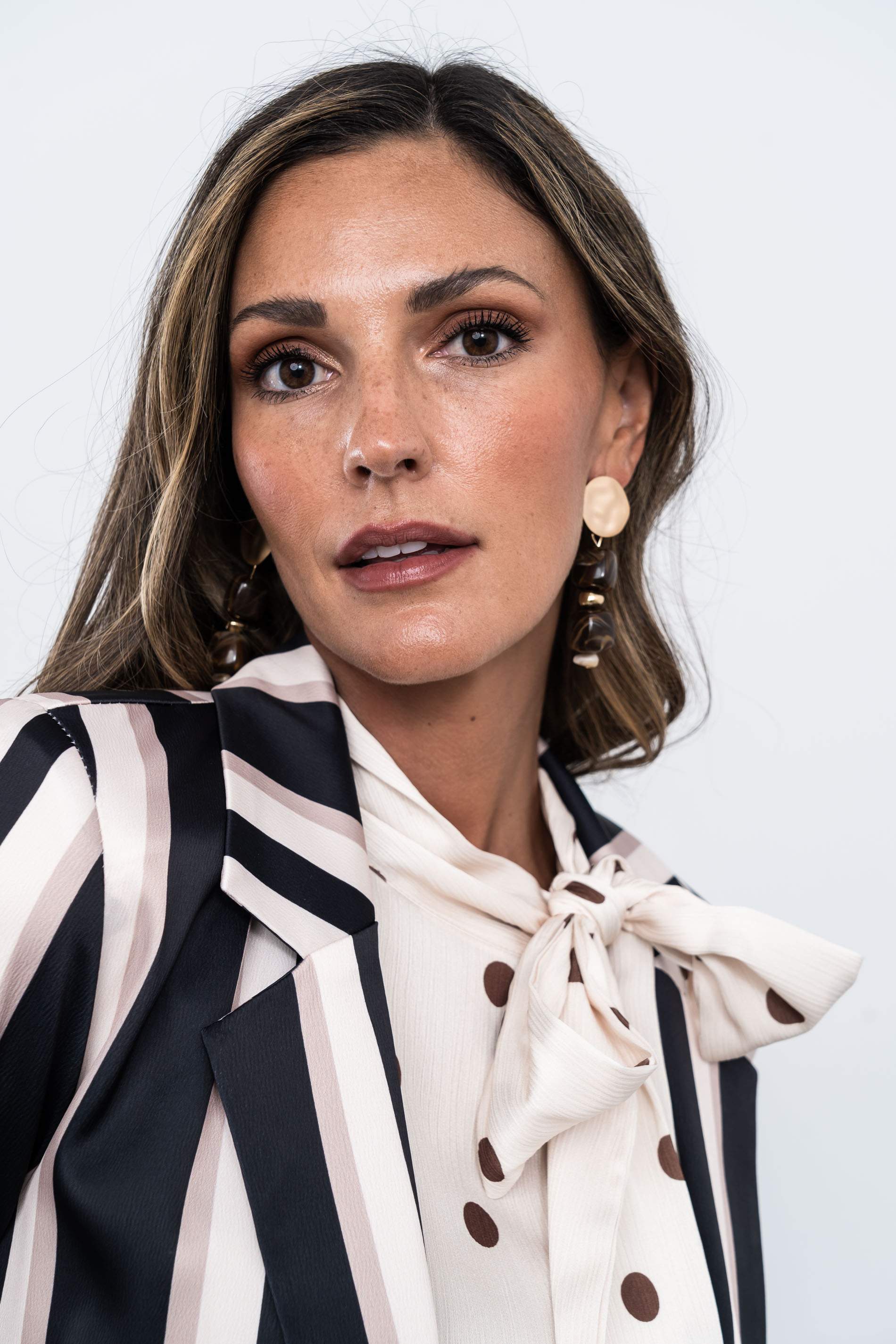 CHAQUETA RAYAS SATINADA