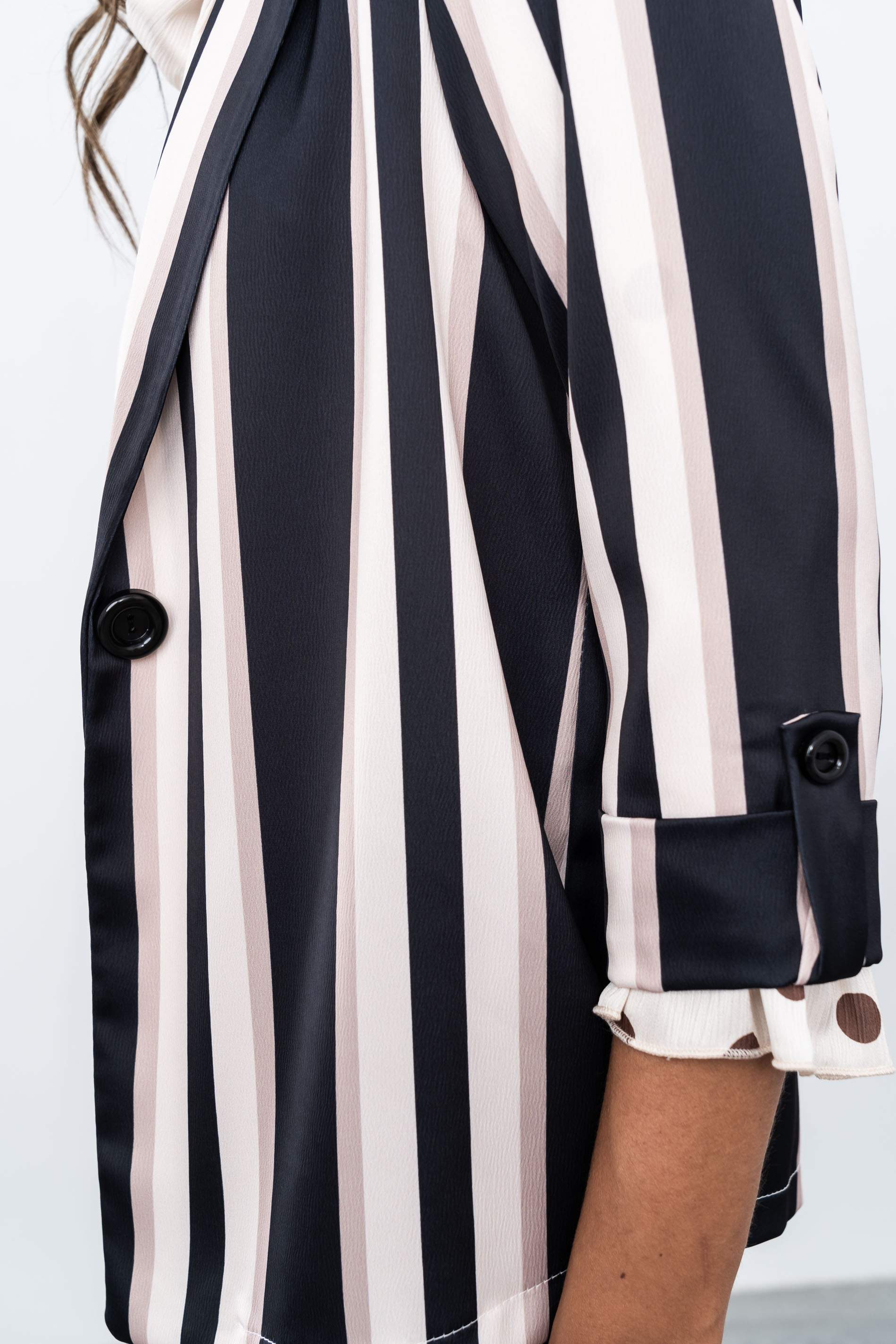 CHAQUETA RAYAS SATINADA