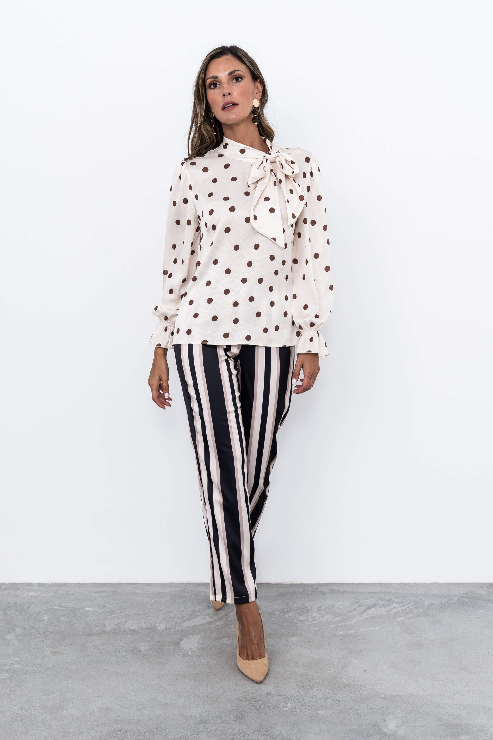 PANTALON RECTO RAYAS SATINADO