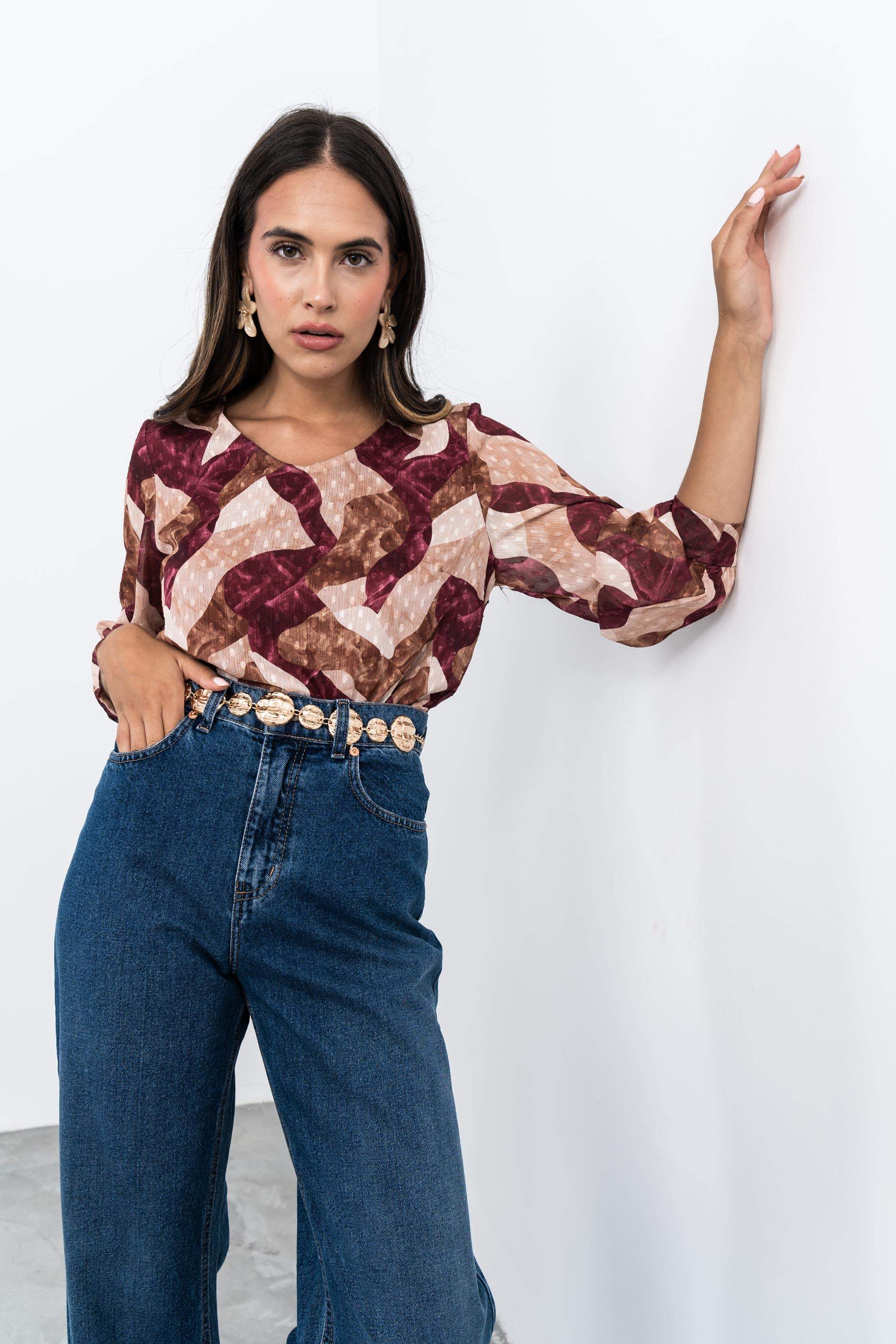 BLUSA PLUMETI MANGA ABULLONADA