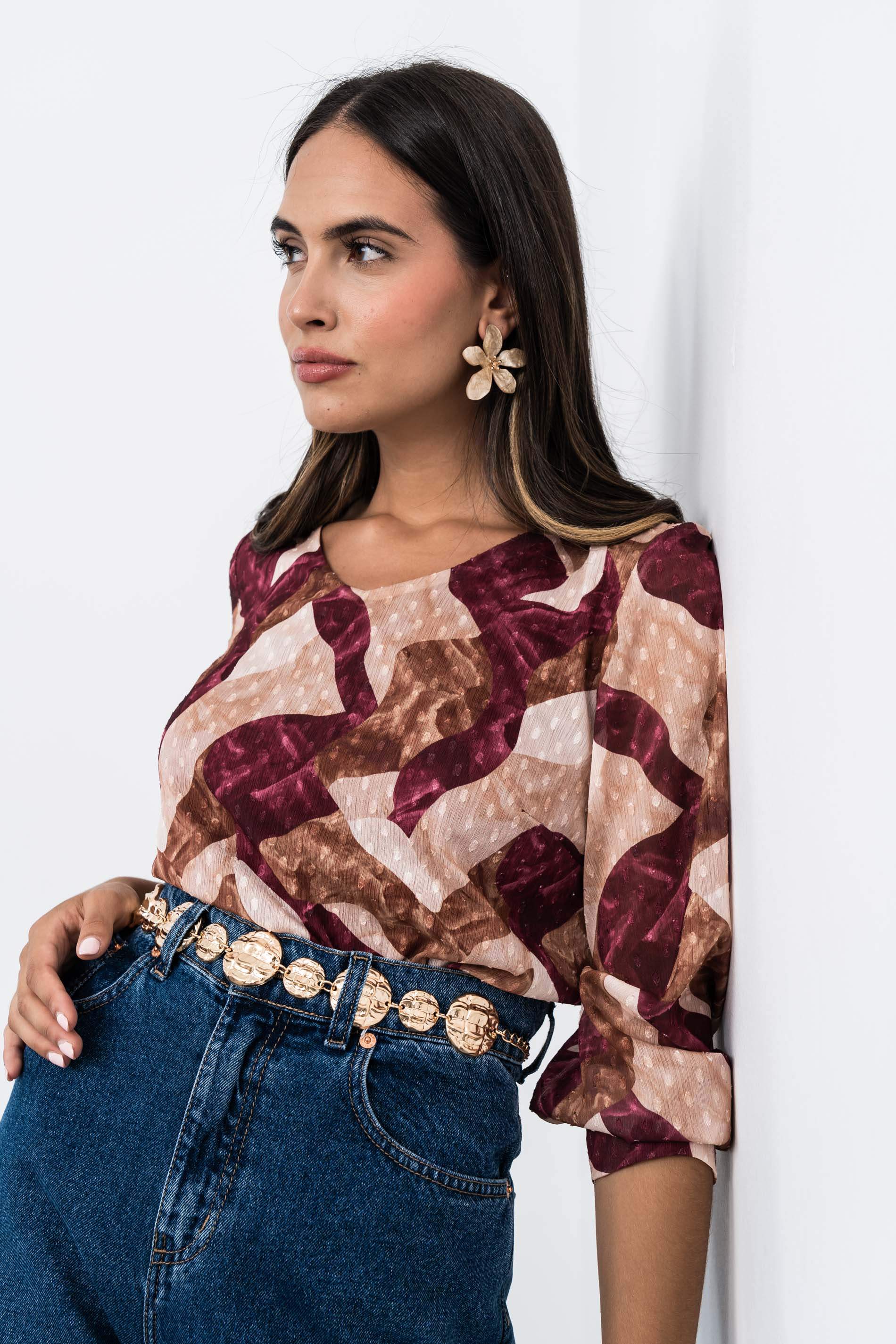 BLUSA PLUMETI MANGA ABULLONADA