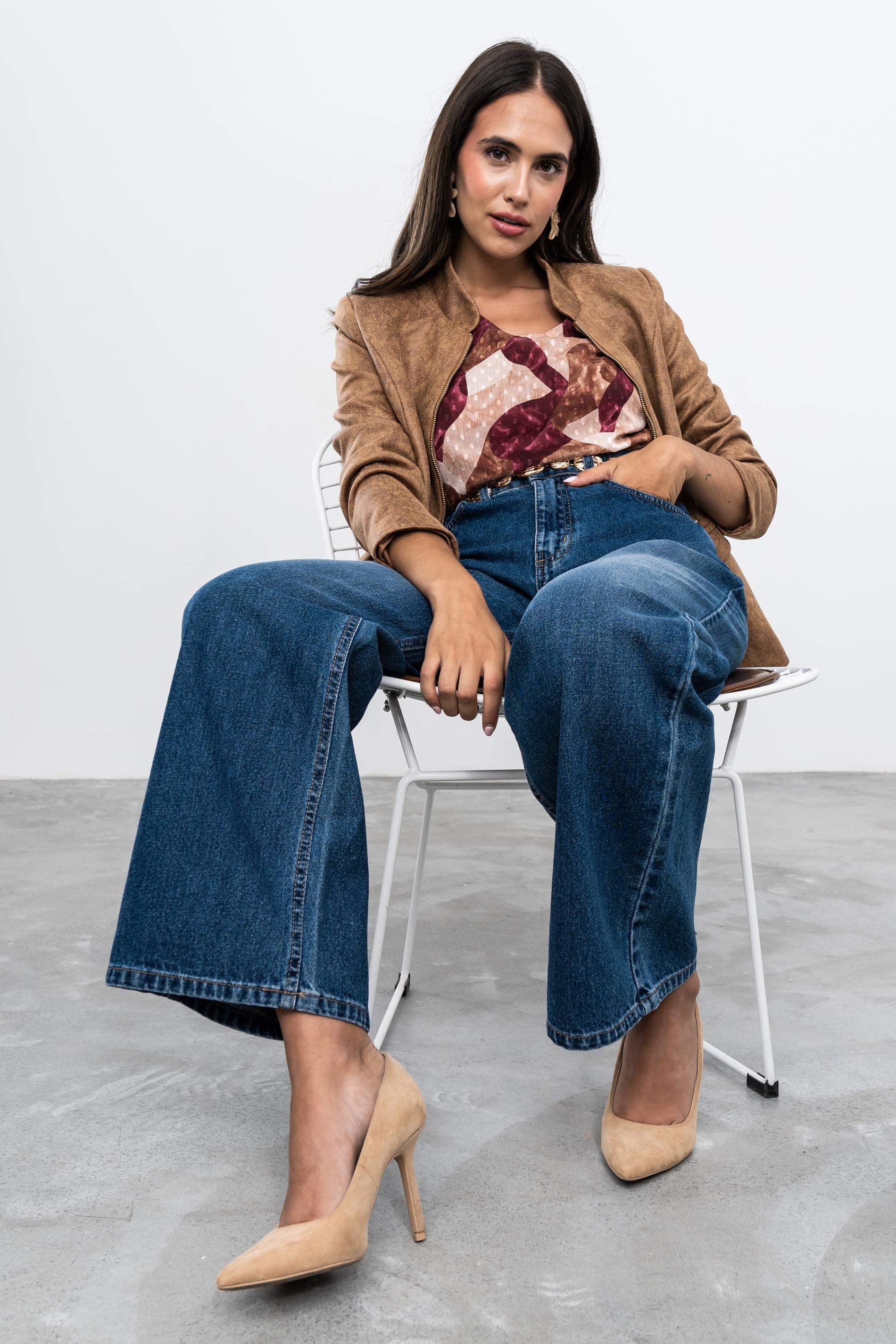 BLUSA PLUMETI MANGA ABULLONADA