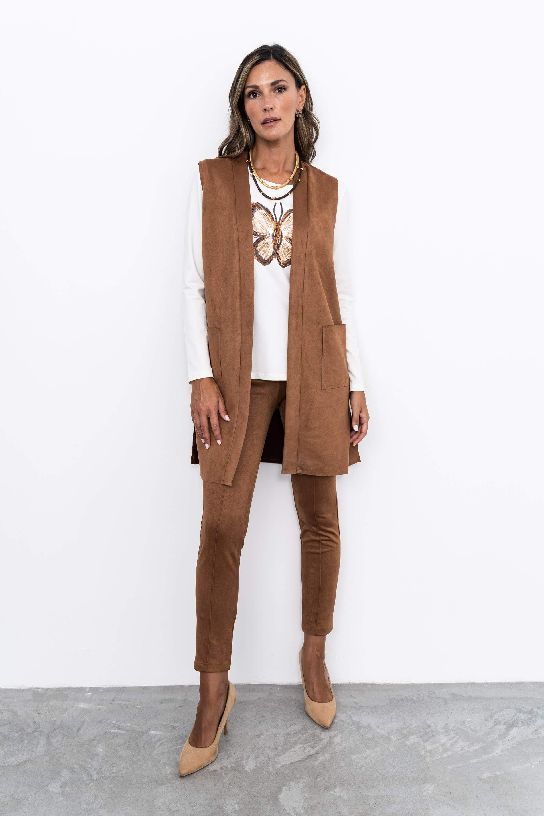 PANTALON NERVIO EFECTO ANTE CAMEL