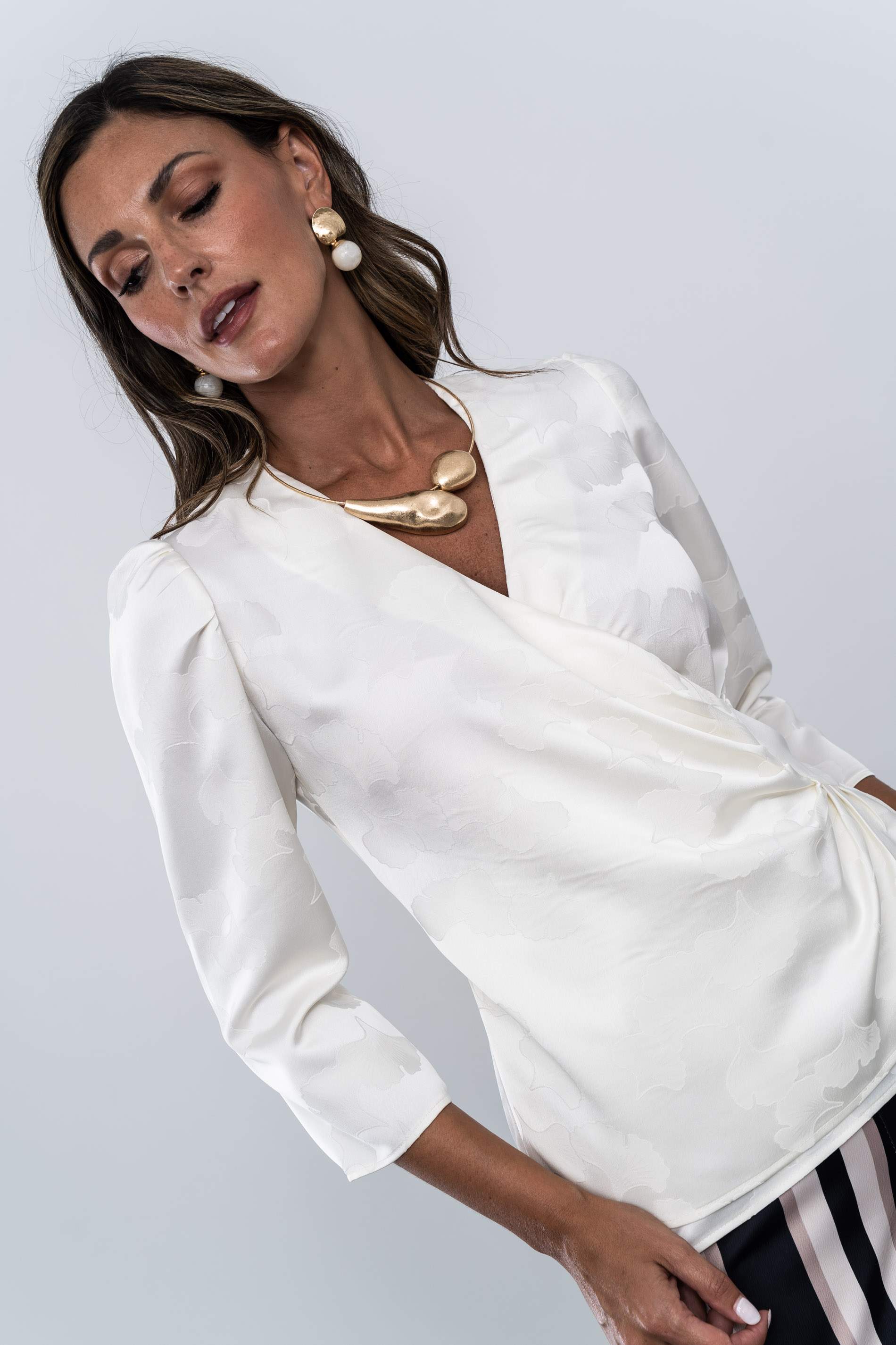 BLUSA RECOGIDO LATERAL JACQUARD