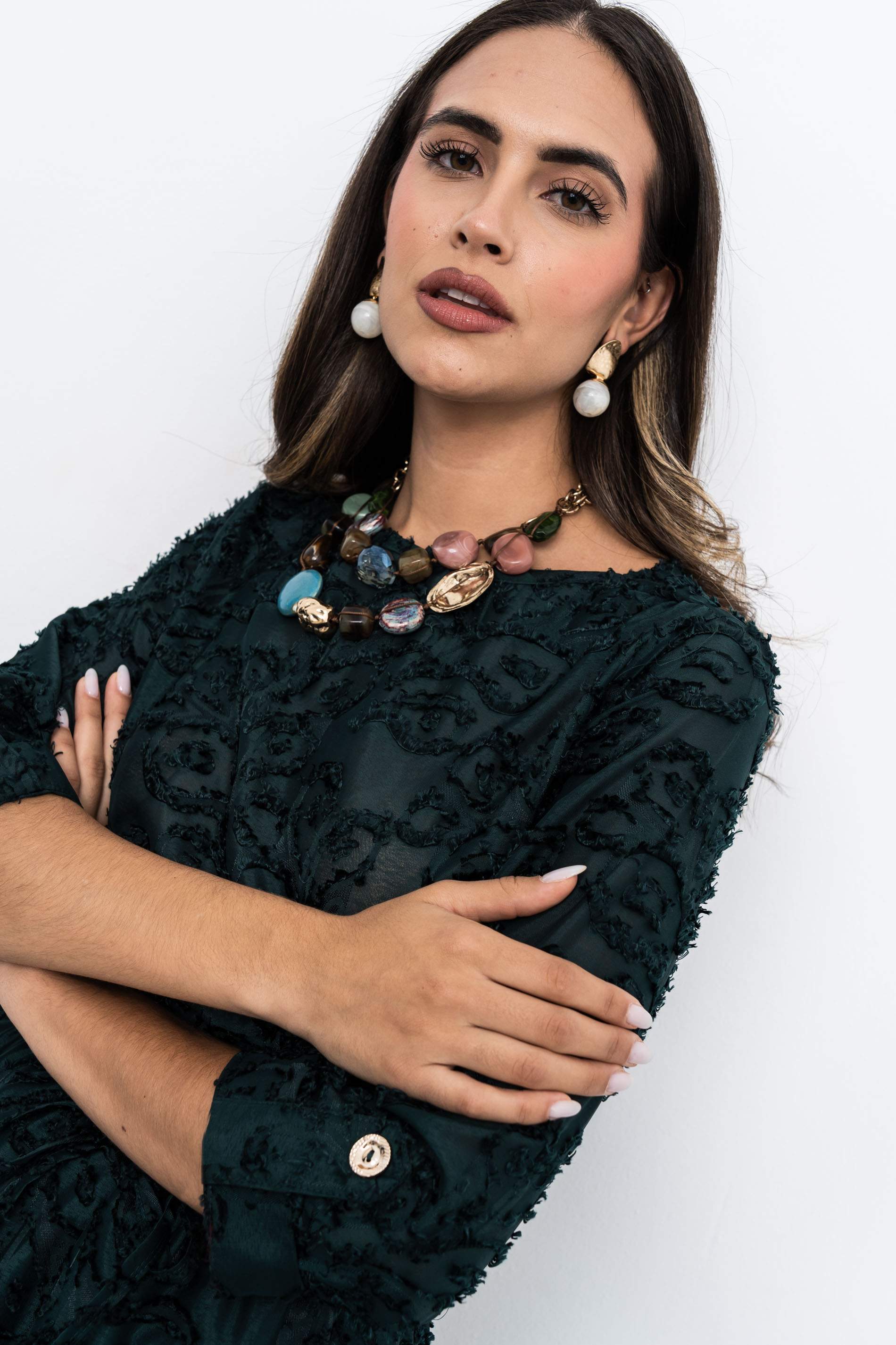BLUSA JACQUARD BOTÓN MANGA